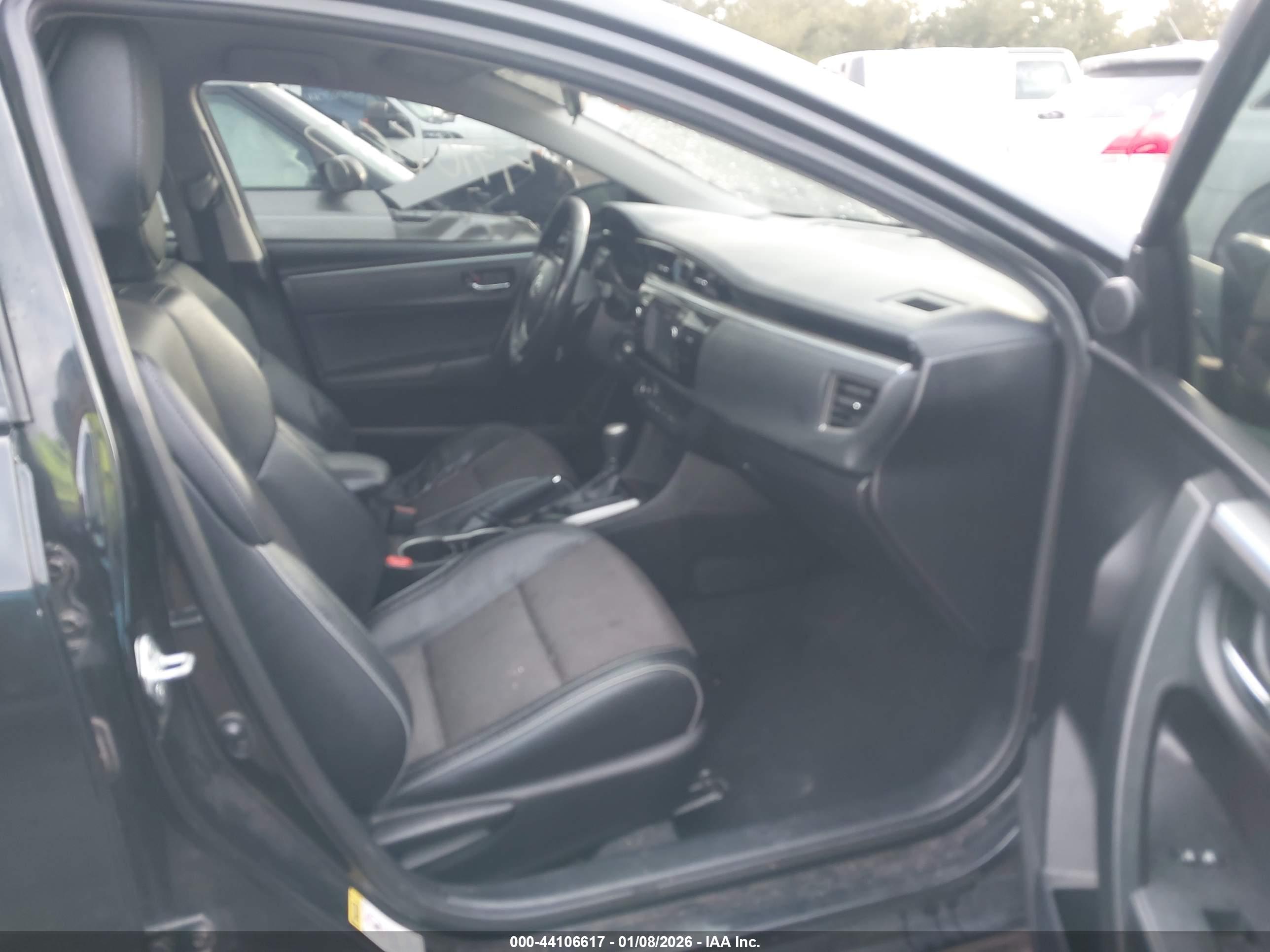 TOYOTA COROLLA image 5