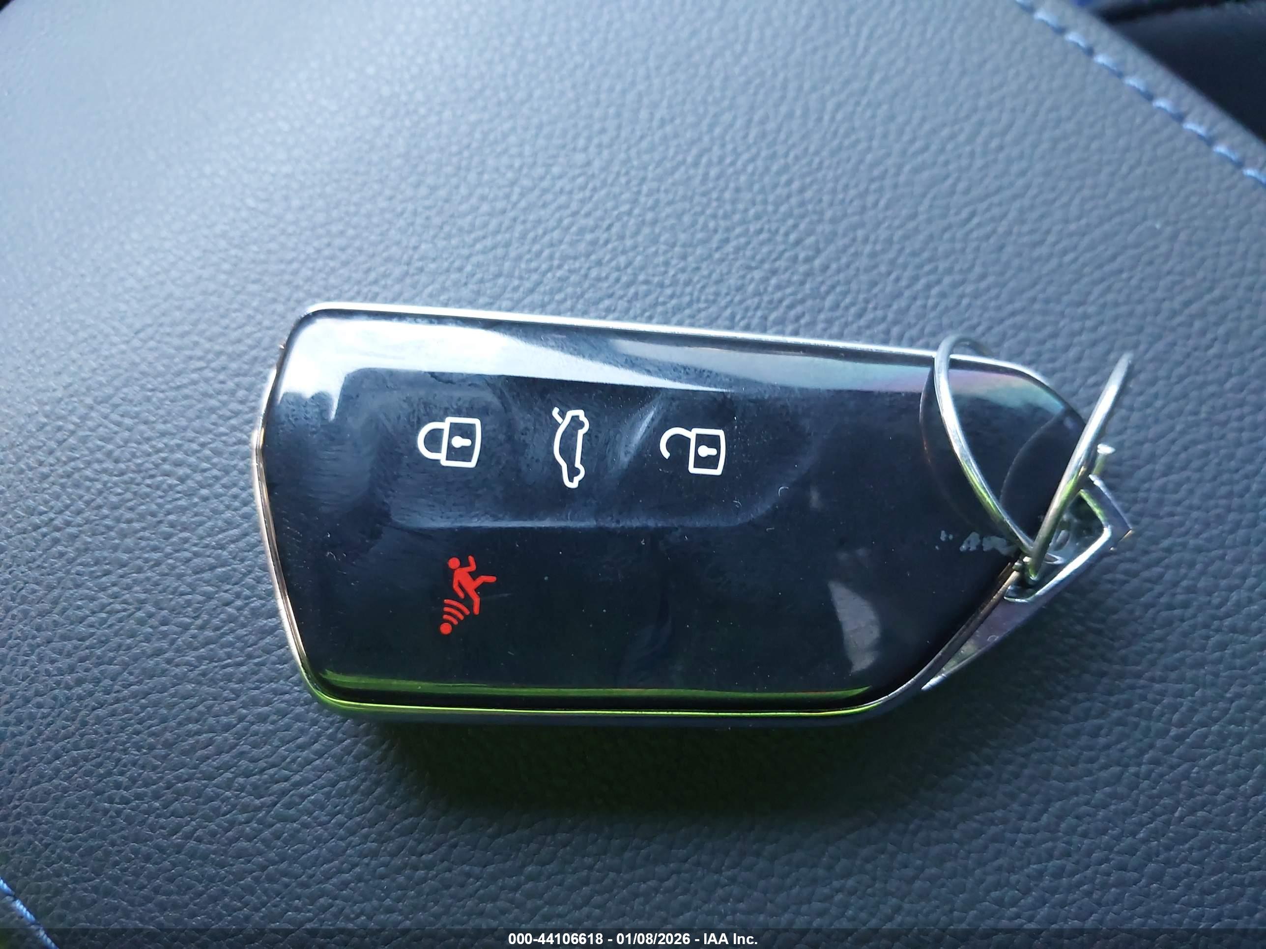 VOLKSWAGEN GOLF image 11