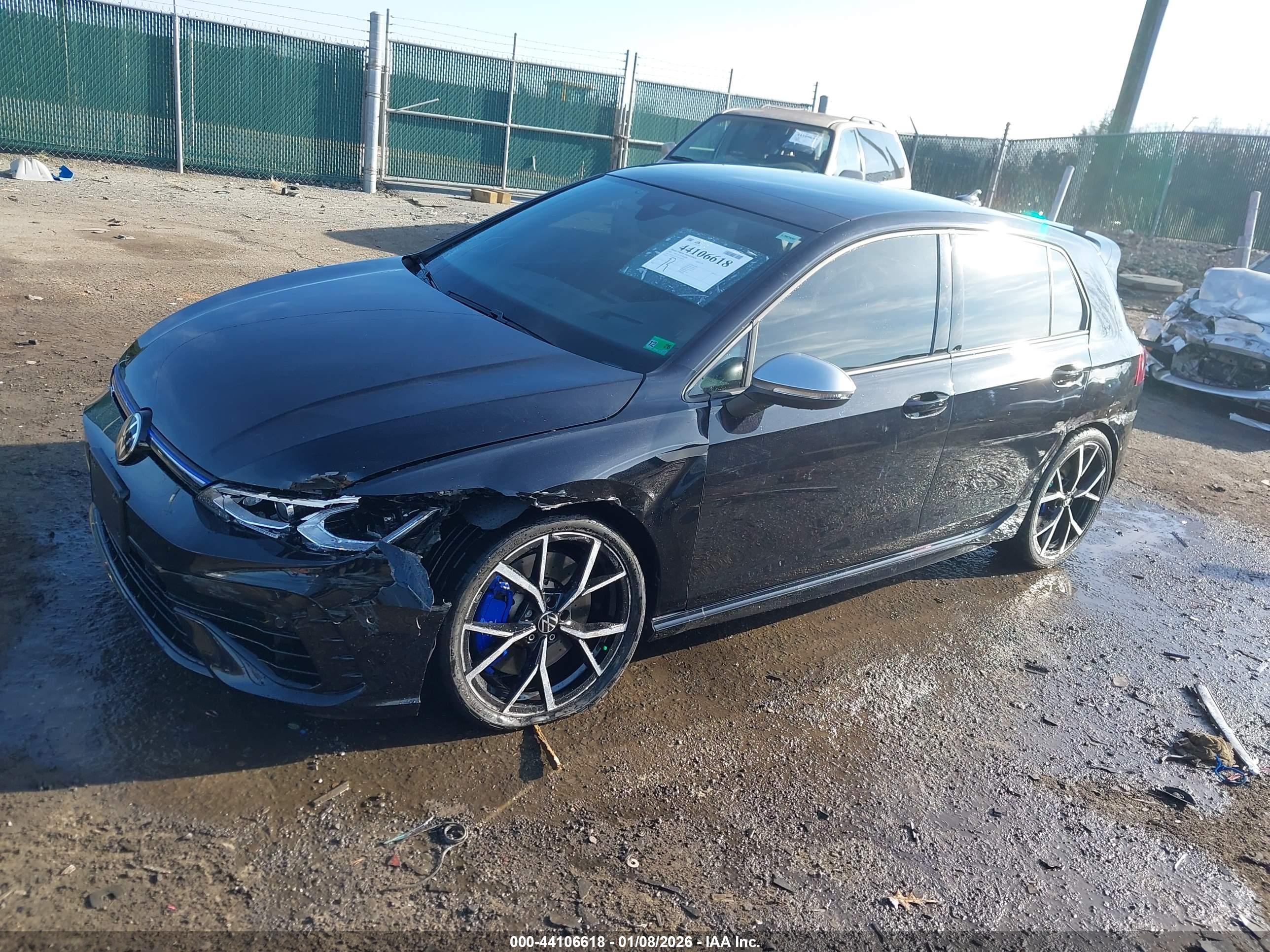 VOLKSWAGEN GOLF image 2