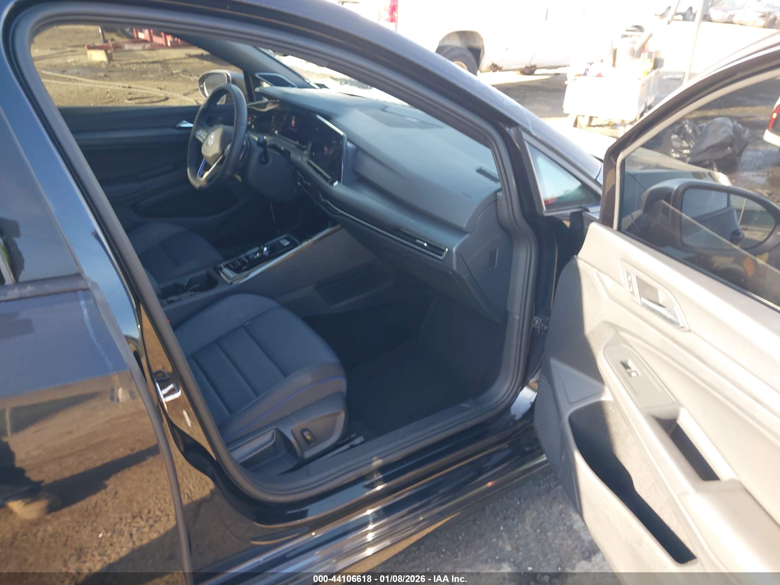 VOLKSWAGEN GOLF image 5