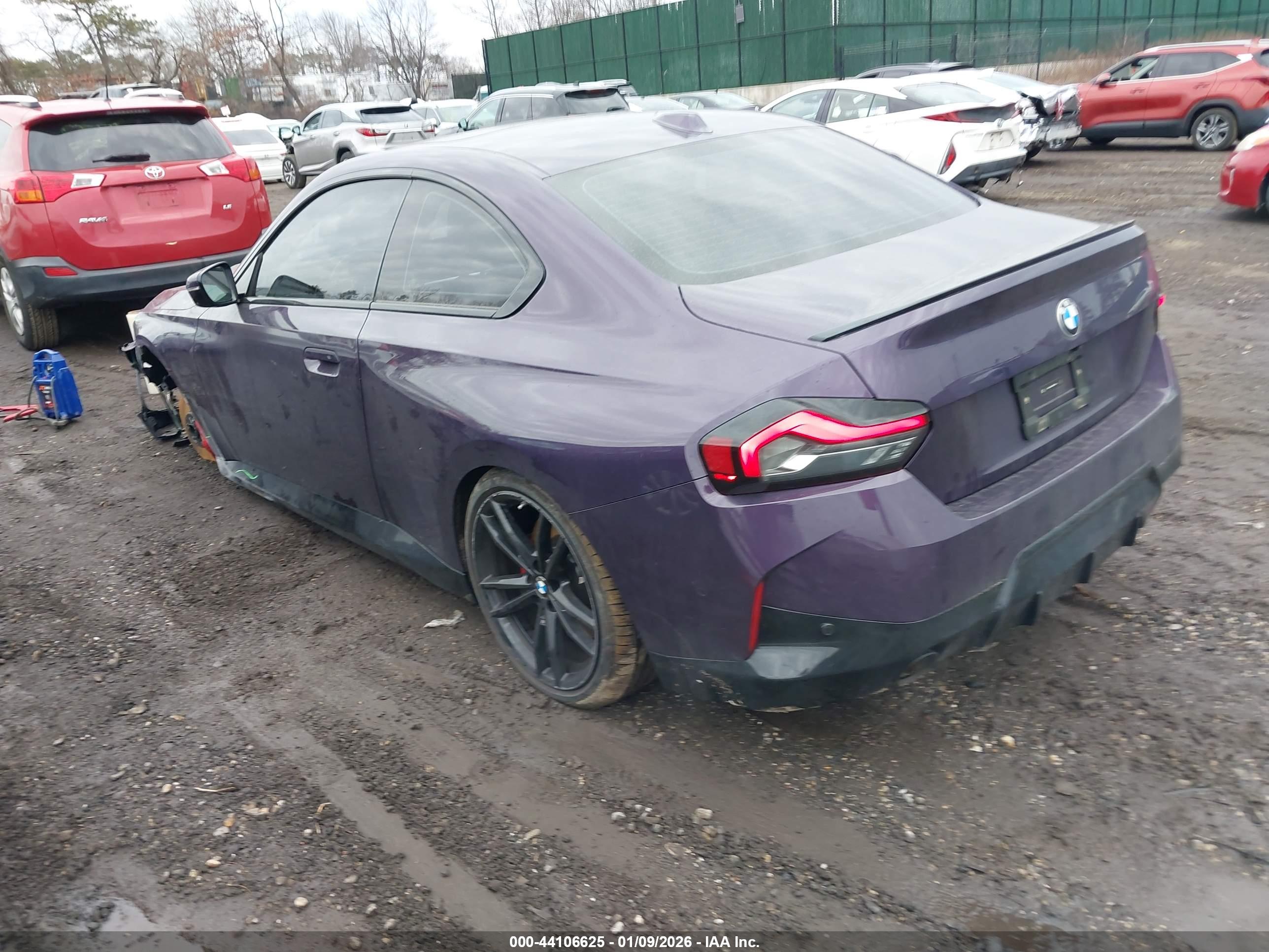 BMW 230I image 3