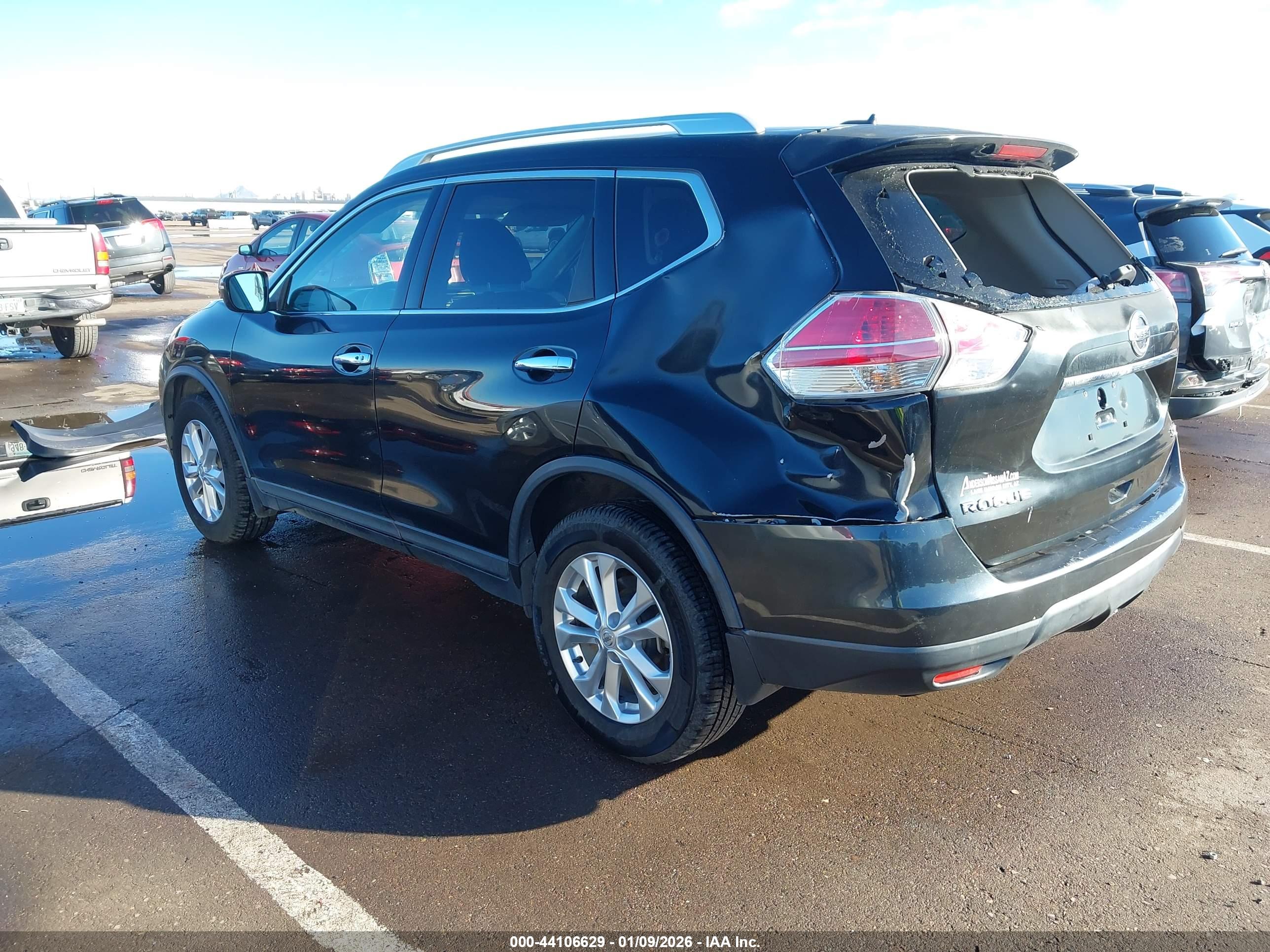 NISSAN ROGUE image 3