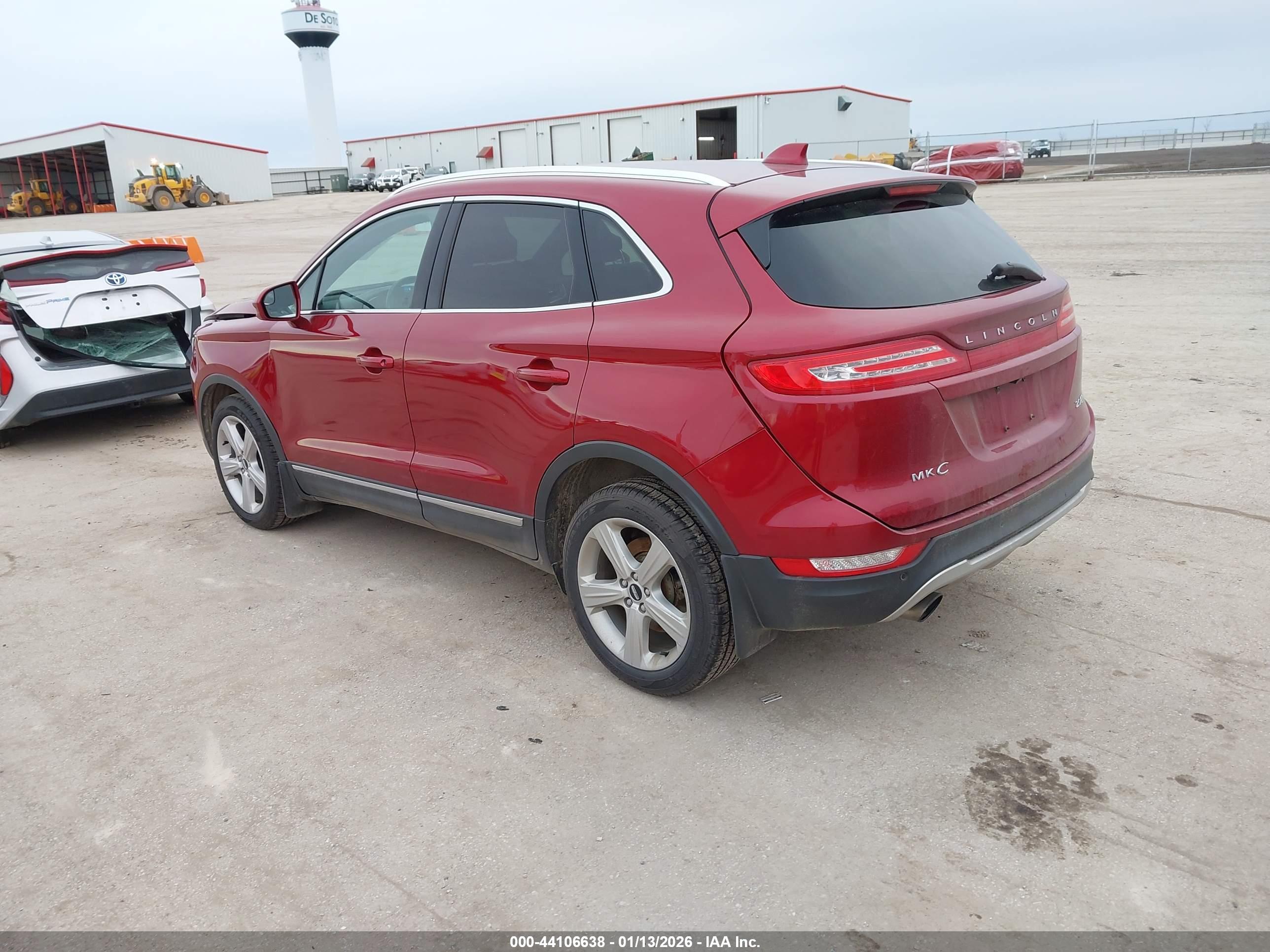 LINCOLN MKC image 3