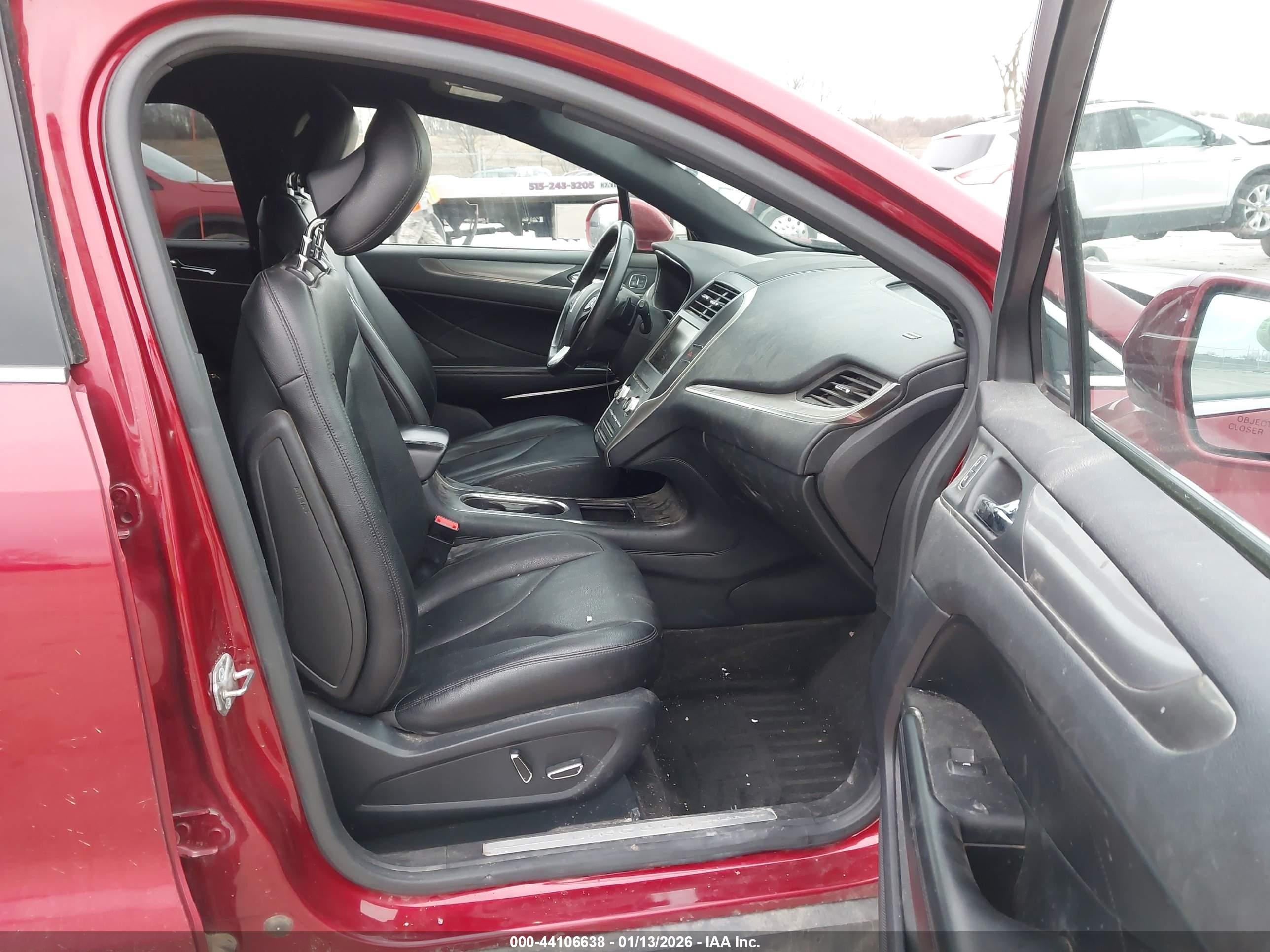 LINCOLN MKC image 5
