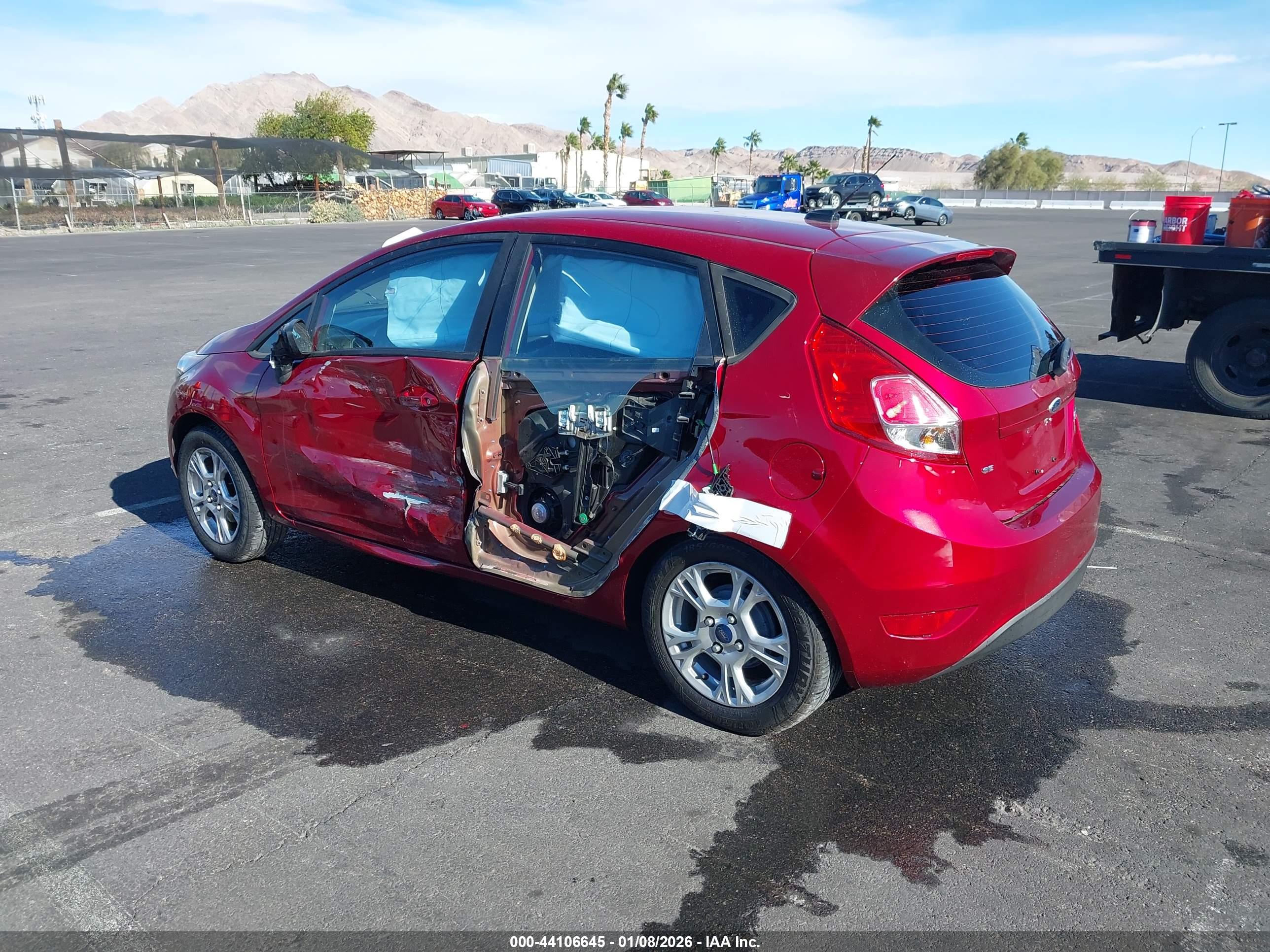 FORD FIESTA image 3