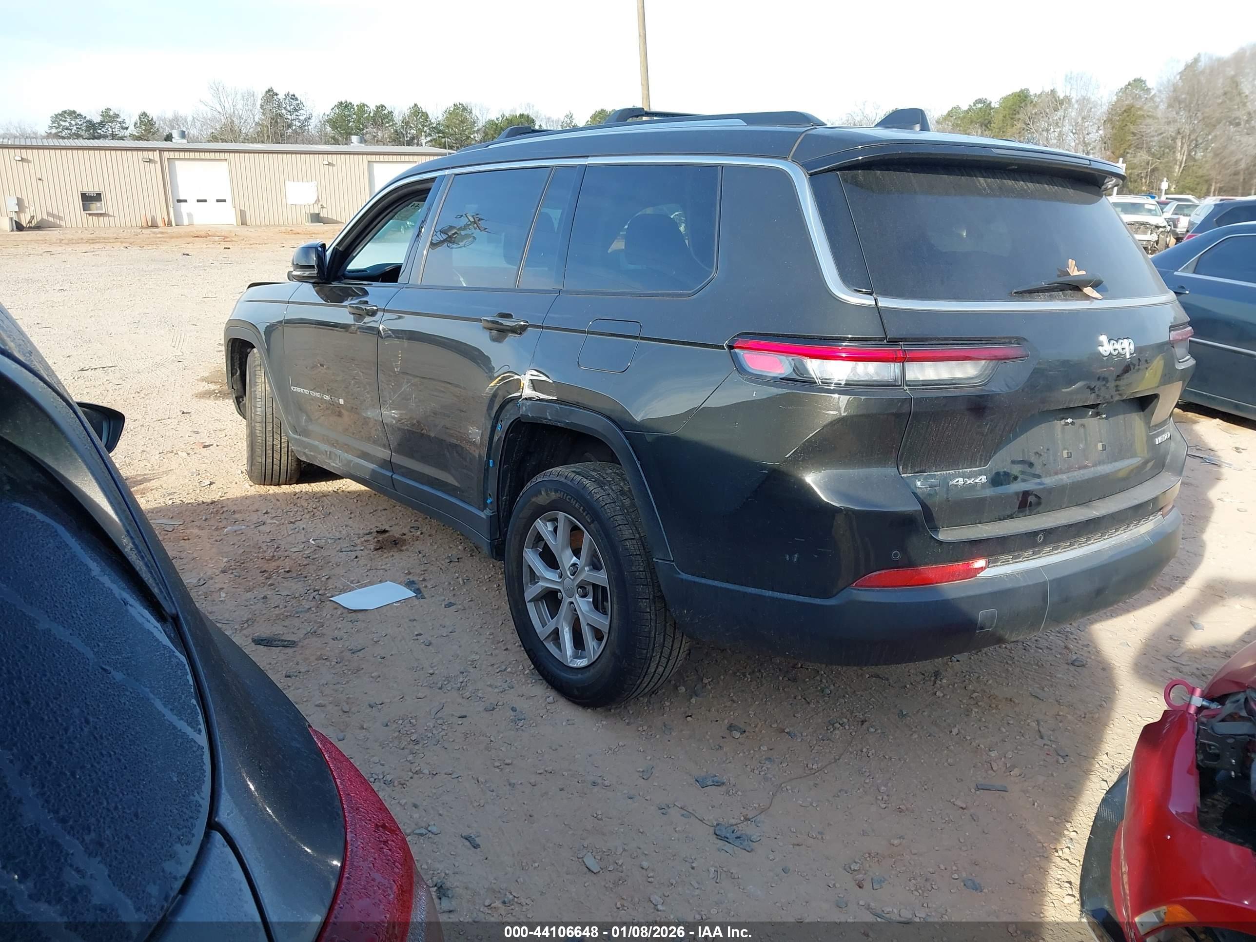 JEEP GRAND image 3