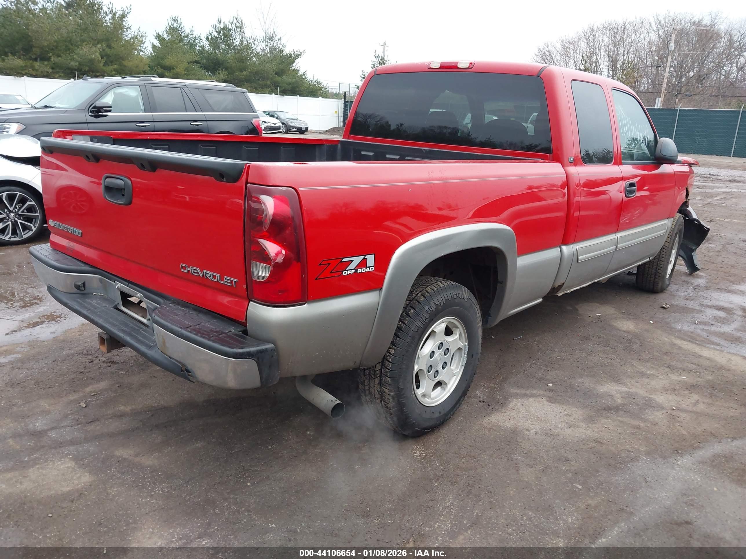 CHEVROLET SILVERADO image 4