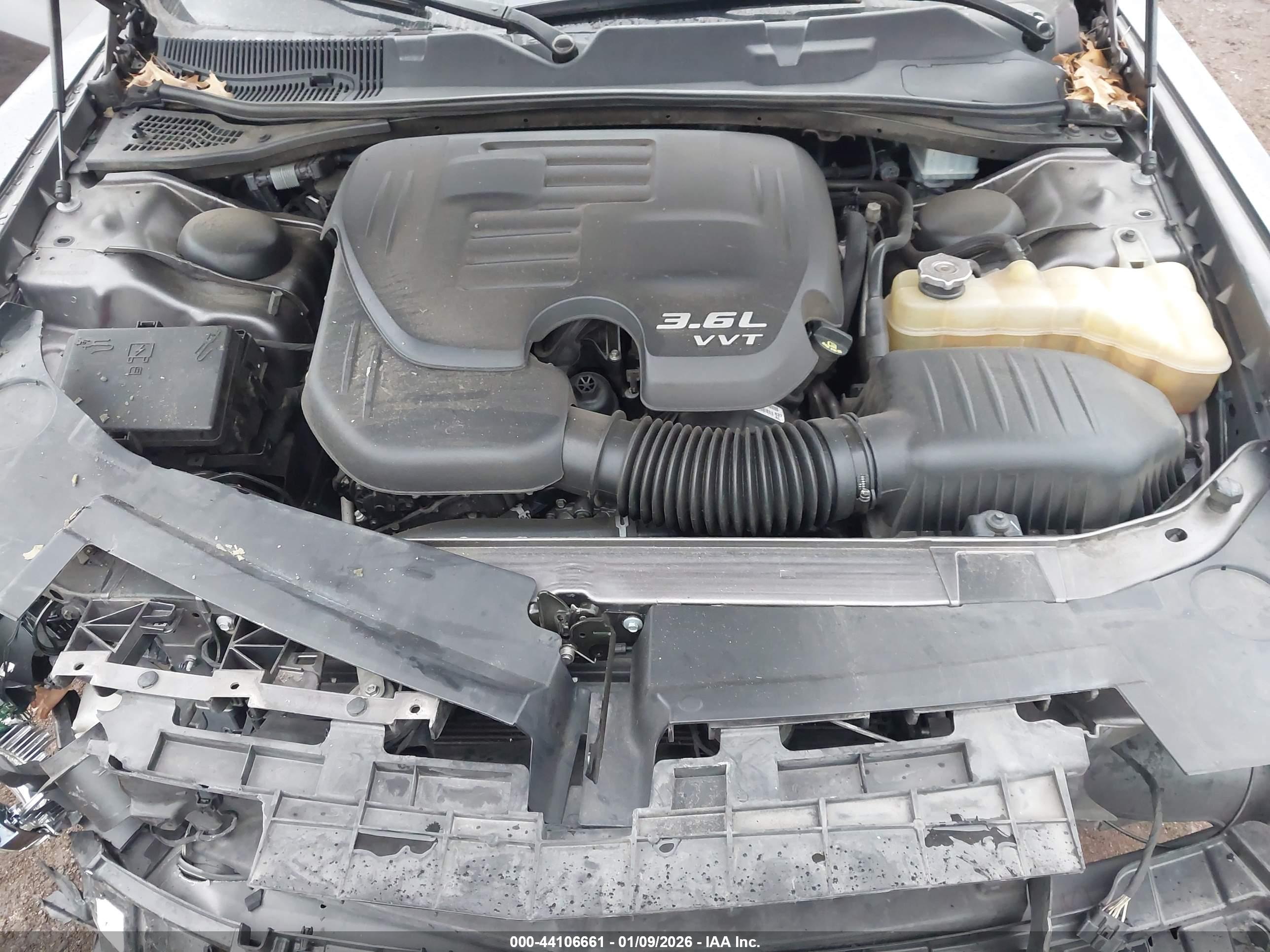 DODGE CHALLENGER image 10