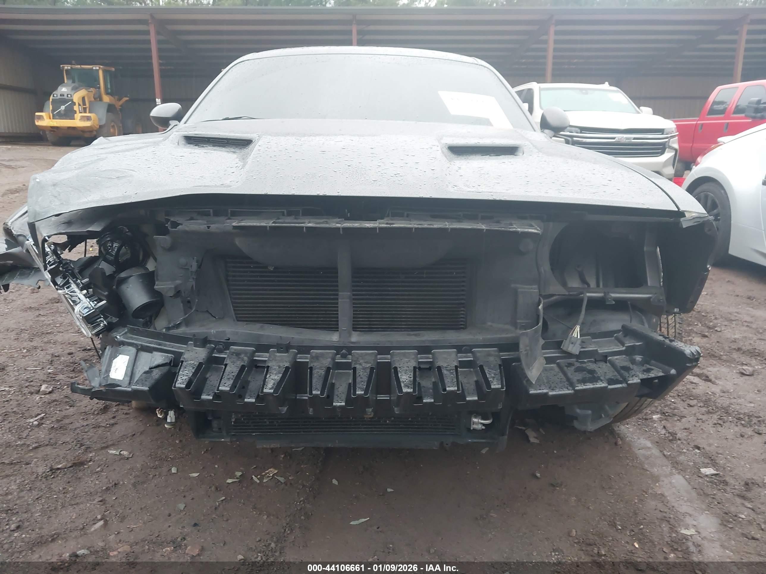 DODGE CHALLENGER image 6