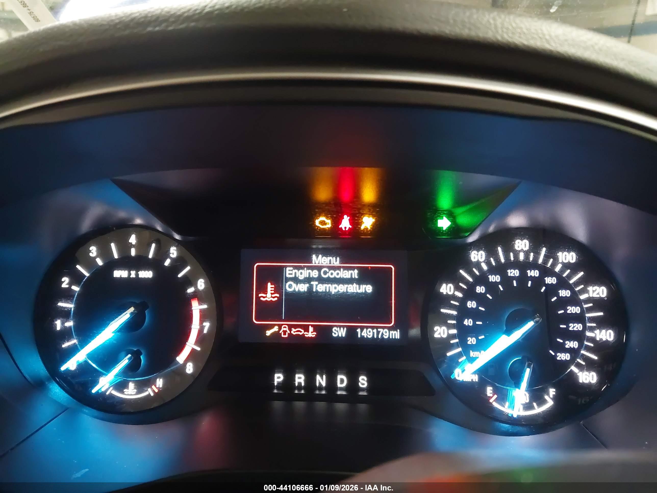 FORD FUSION image 7