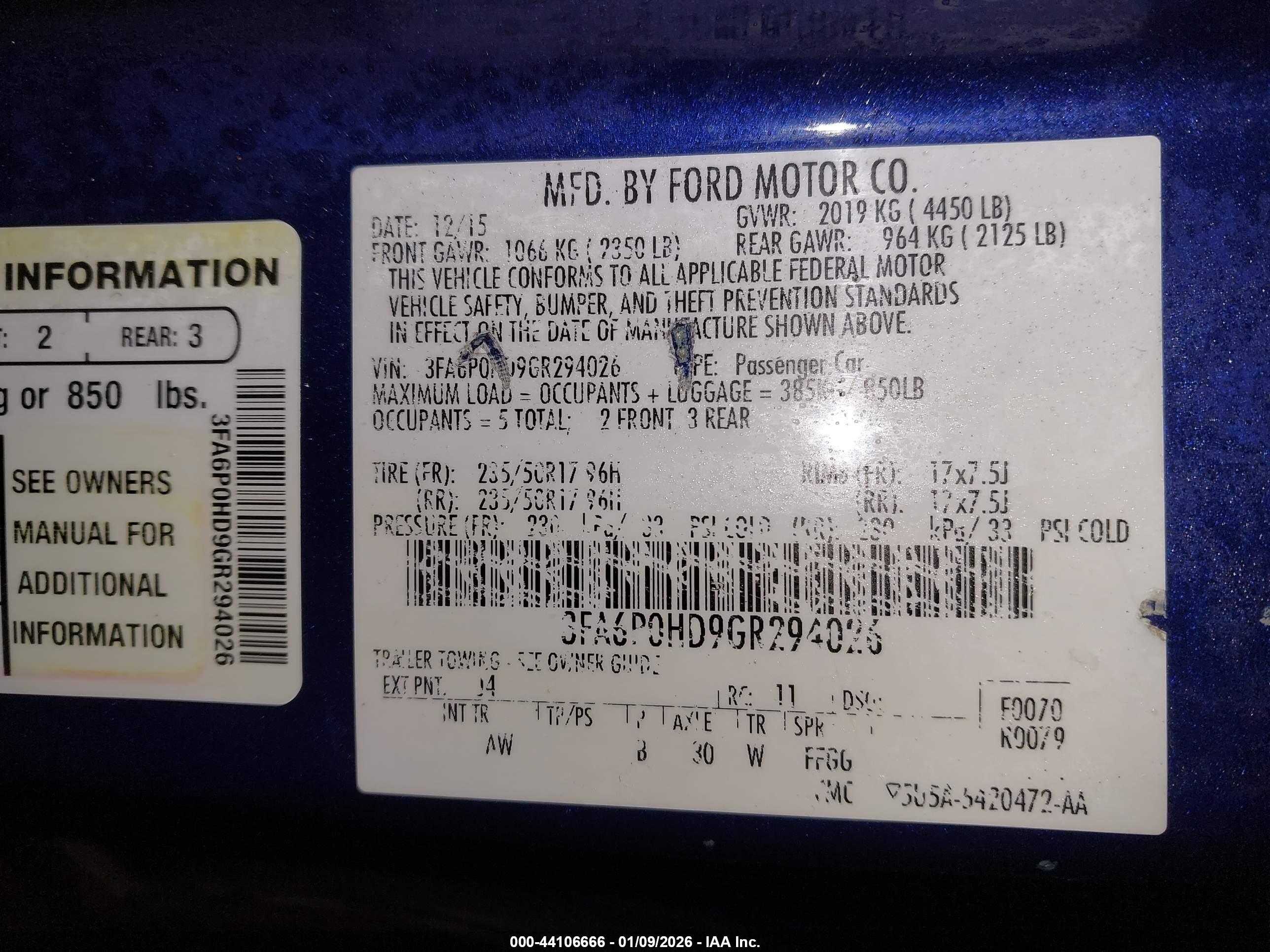 FORD FUSION image 9