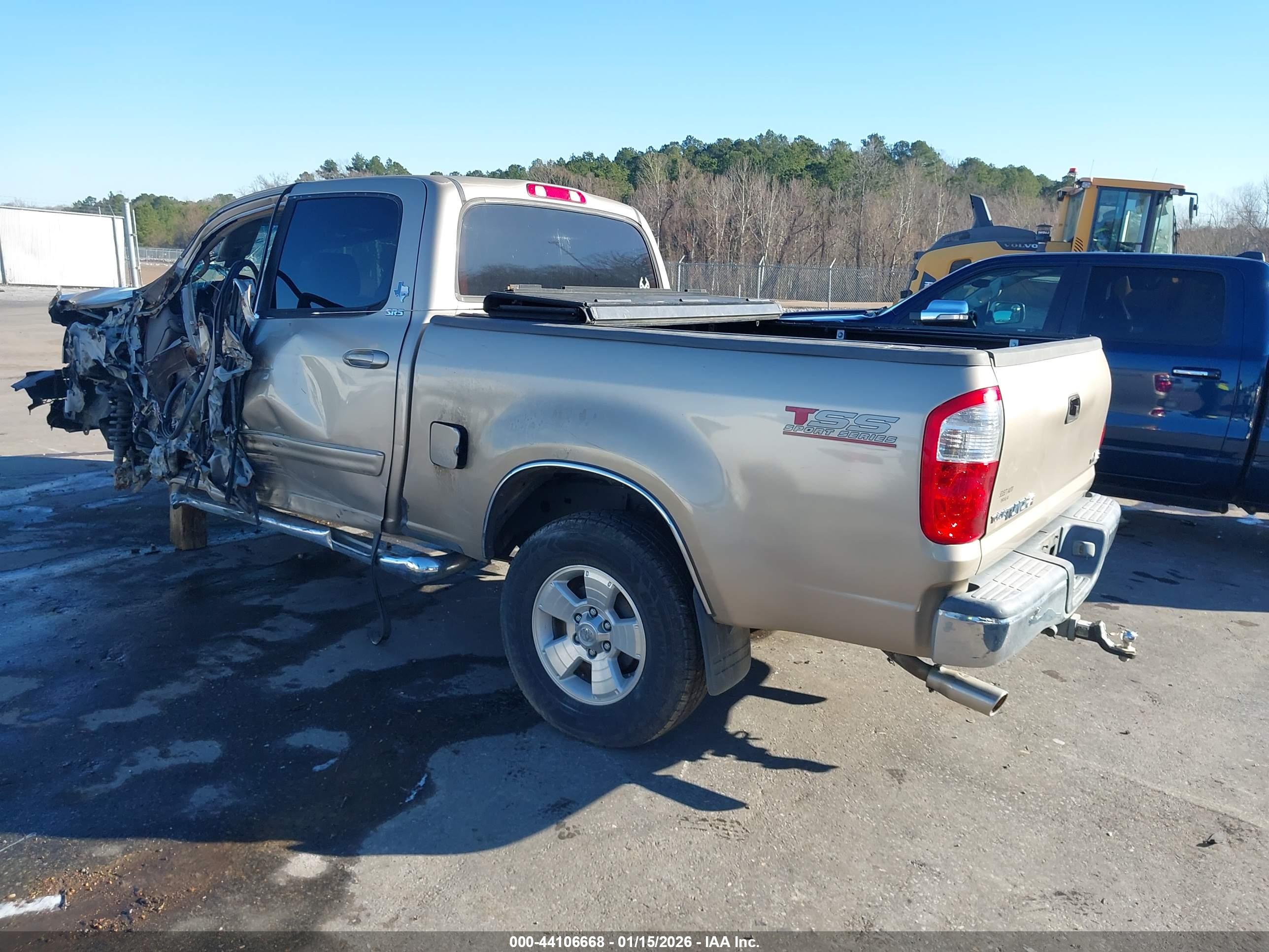 TOYOTA TUNDRA image 3