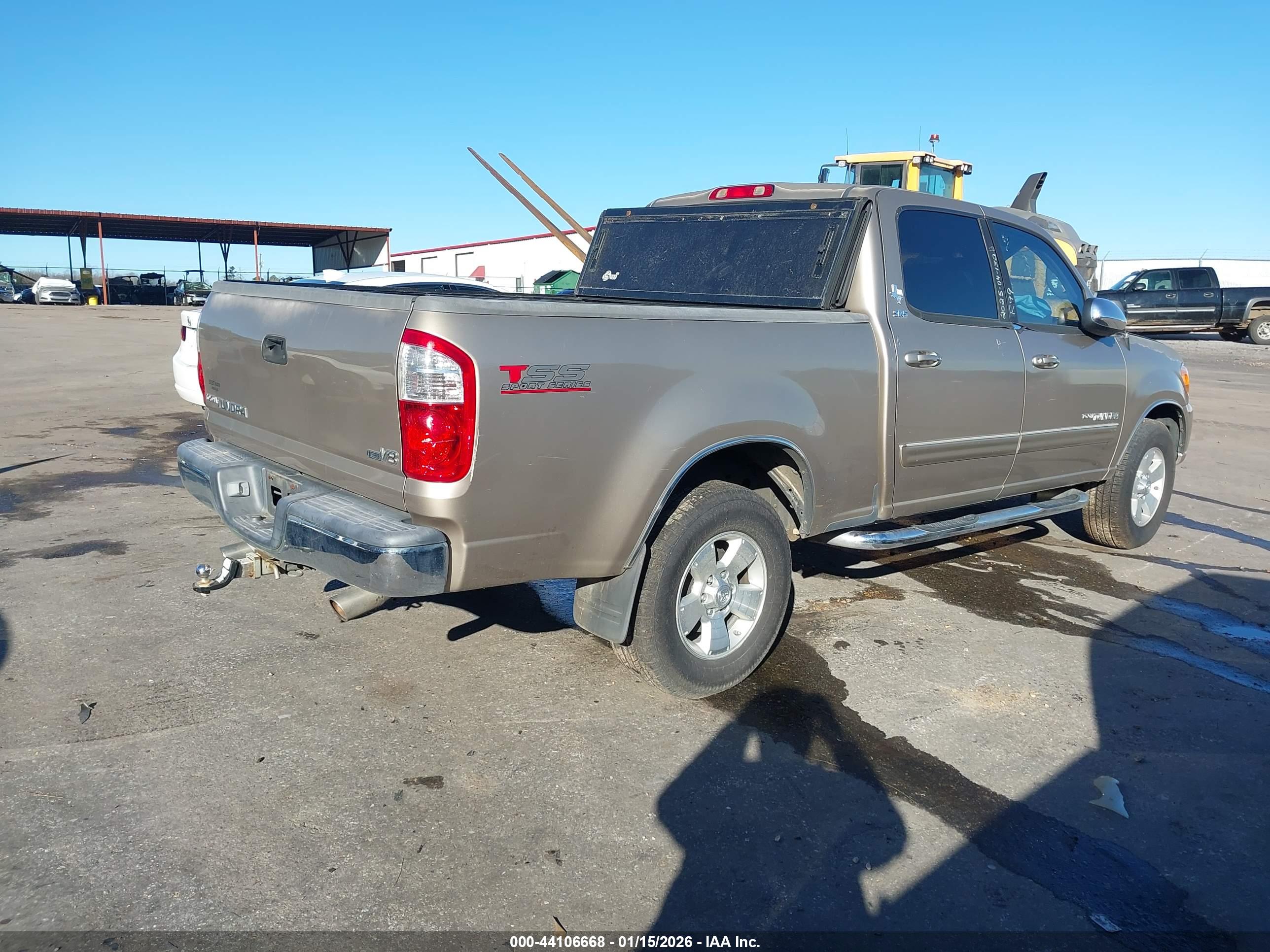 TOYOTA TUNDRA image 4