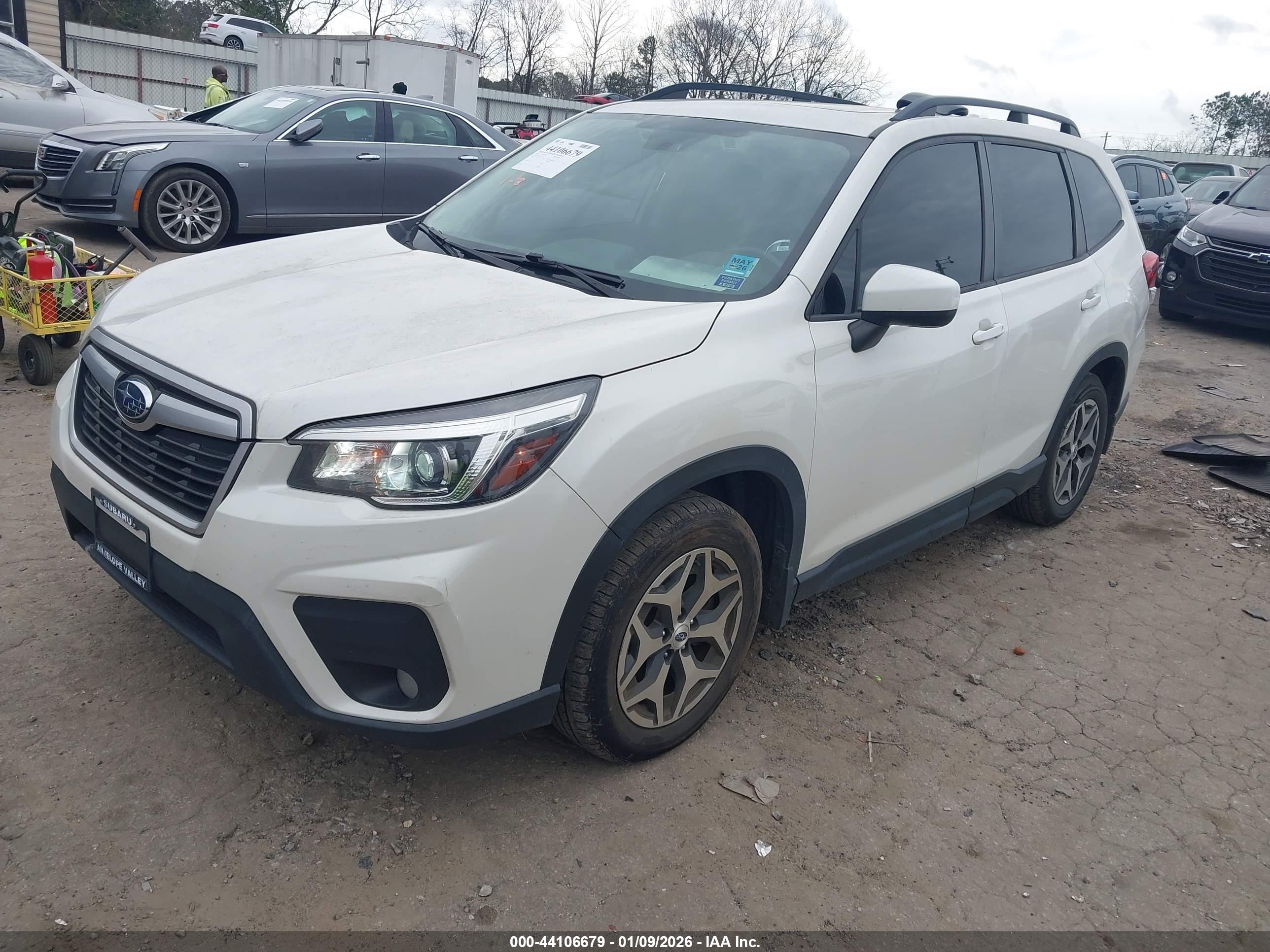 SUBARU FORESTER image 2