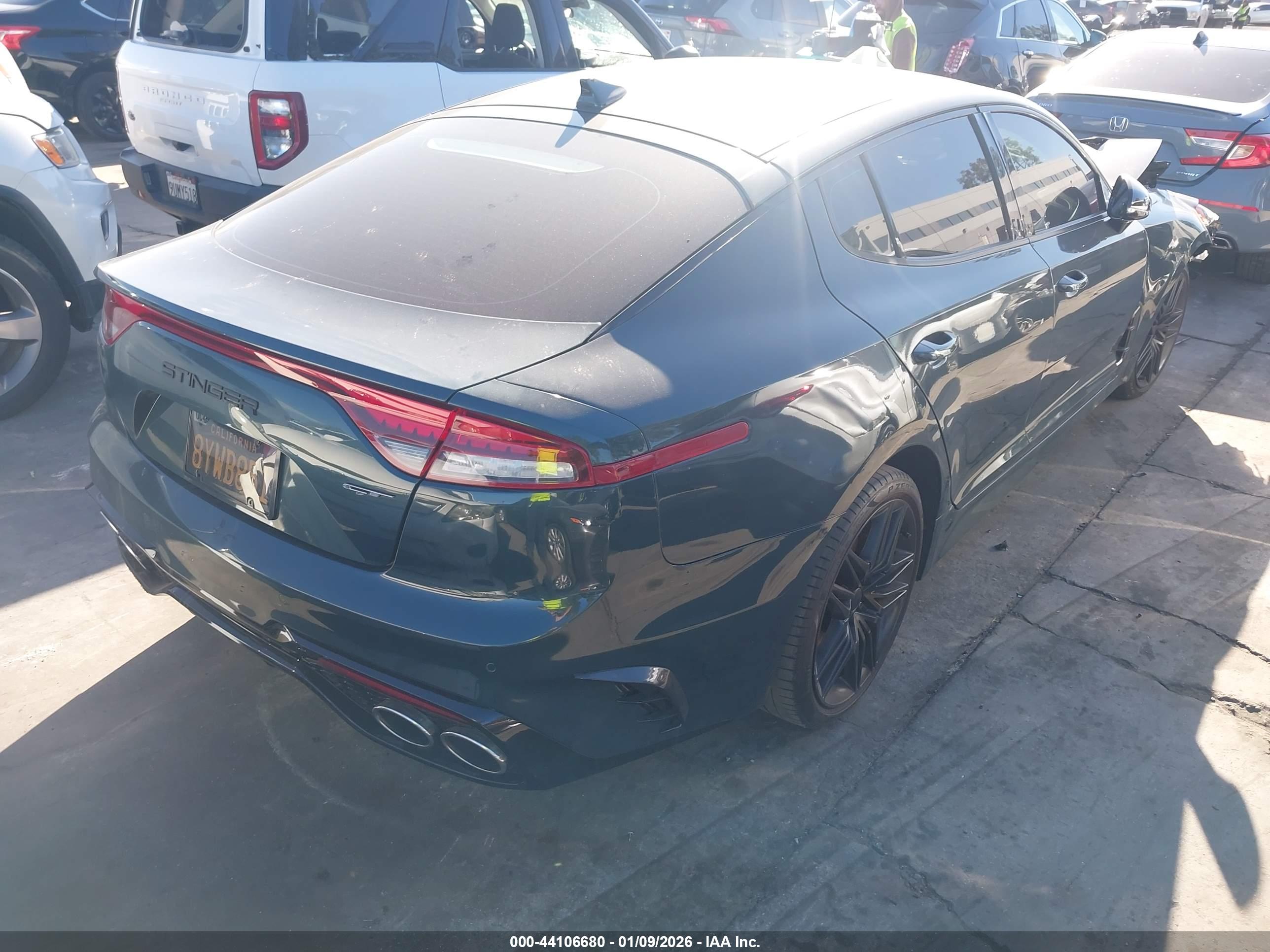 KIA STINGER image 4
