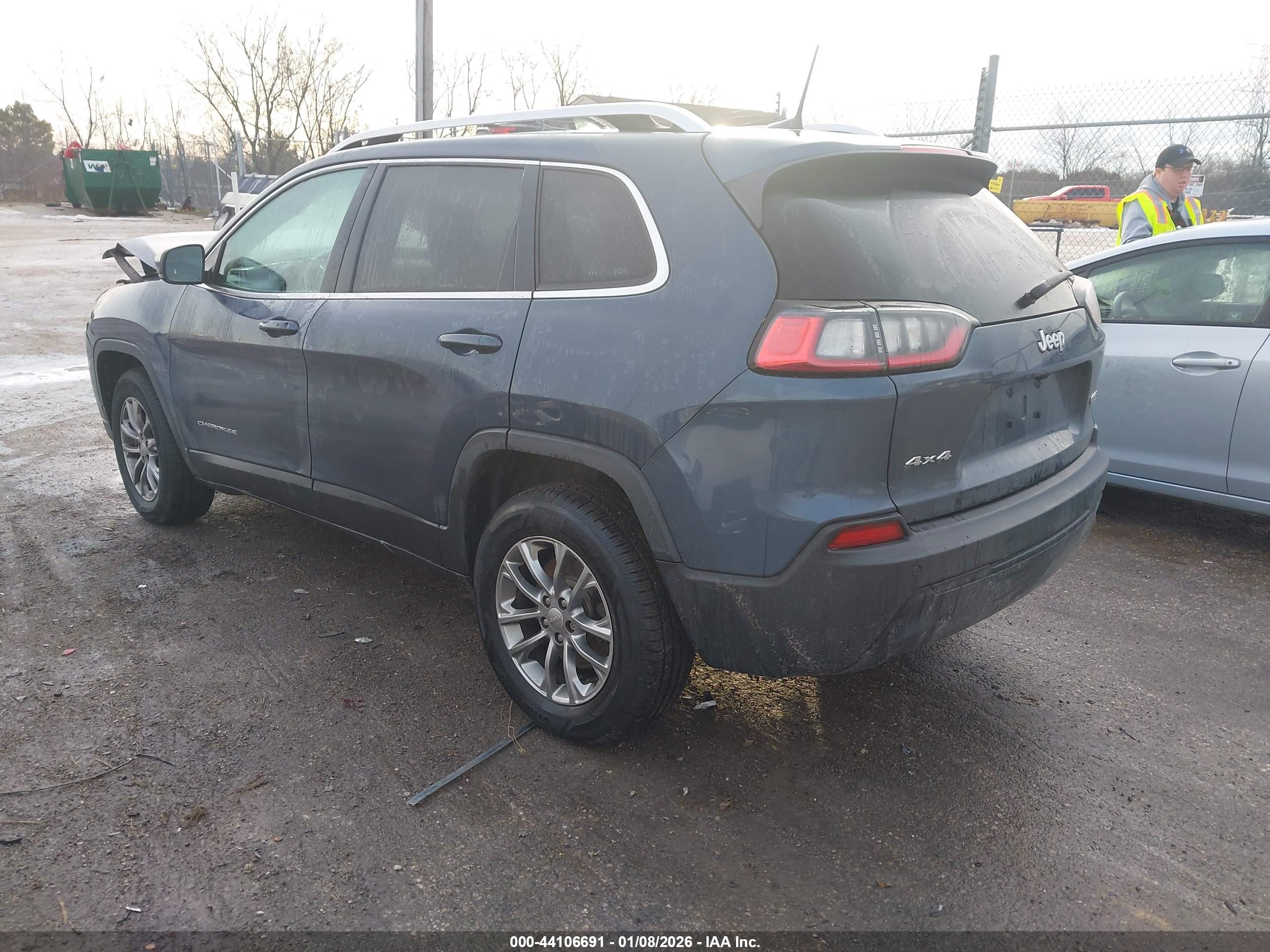 JEEP CHEROKEE image 3