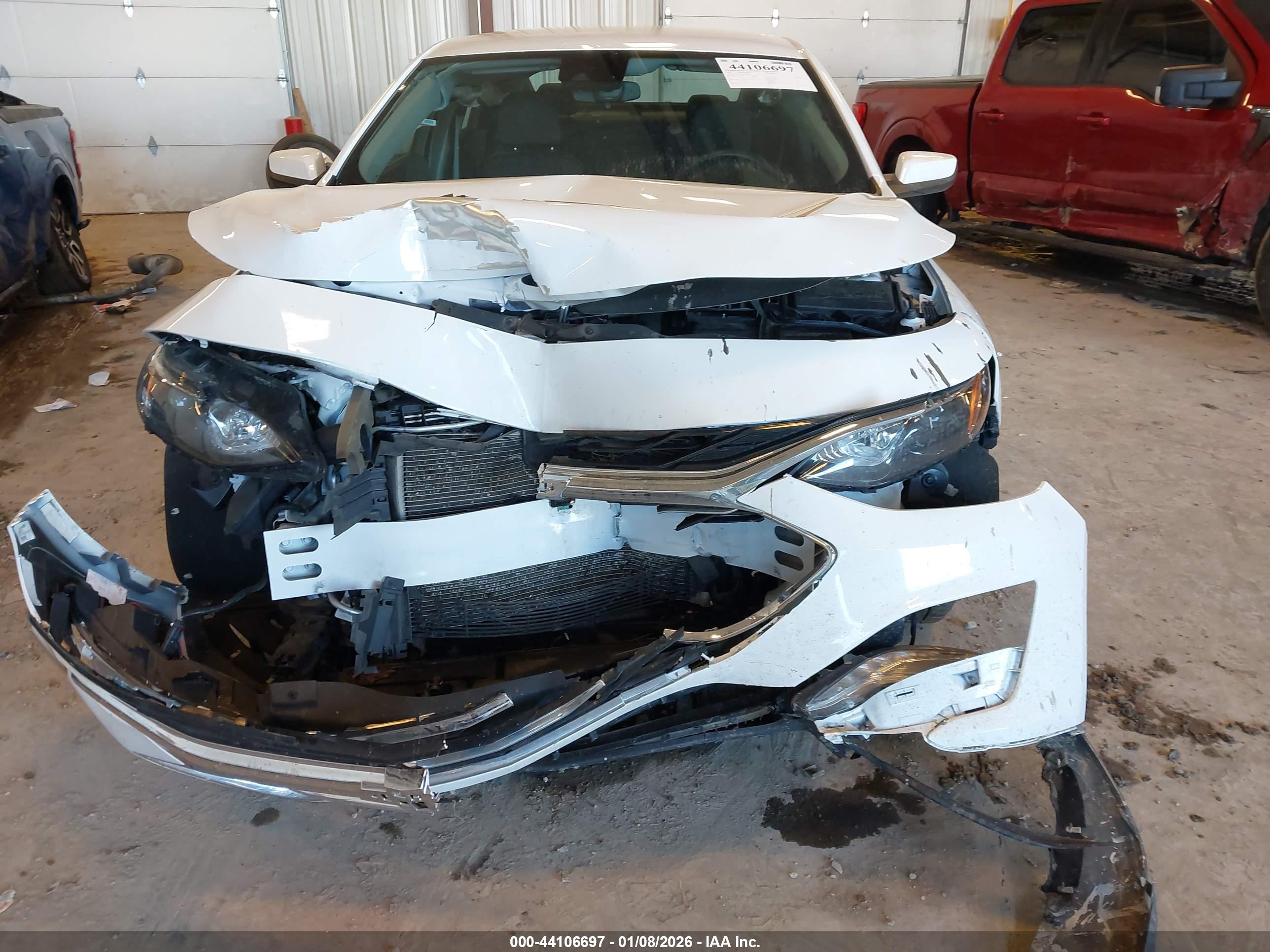 CHEVROLET MALIBU image 6