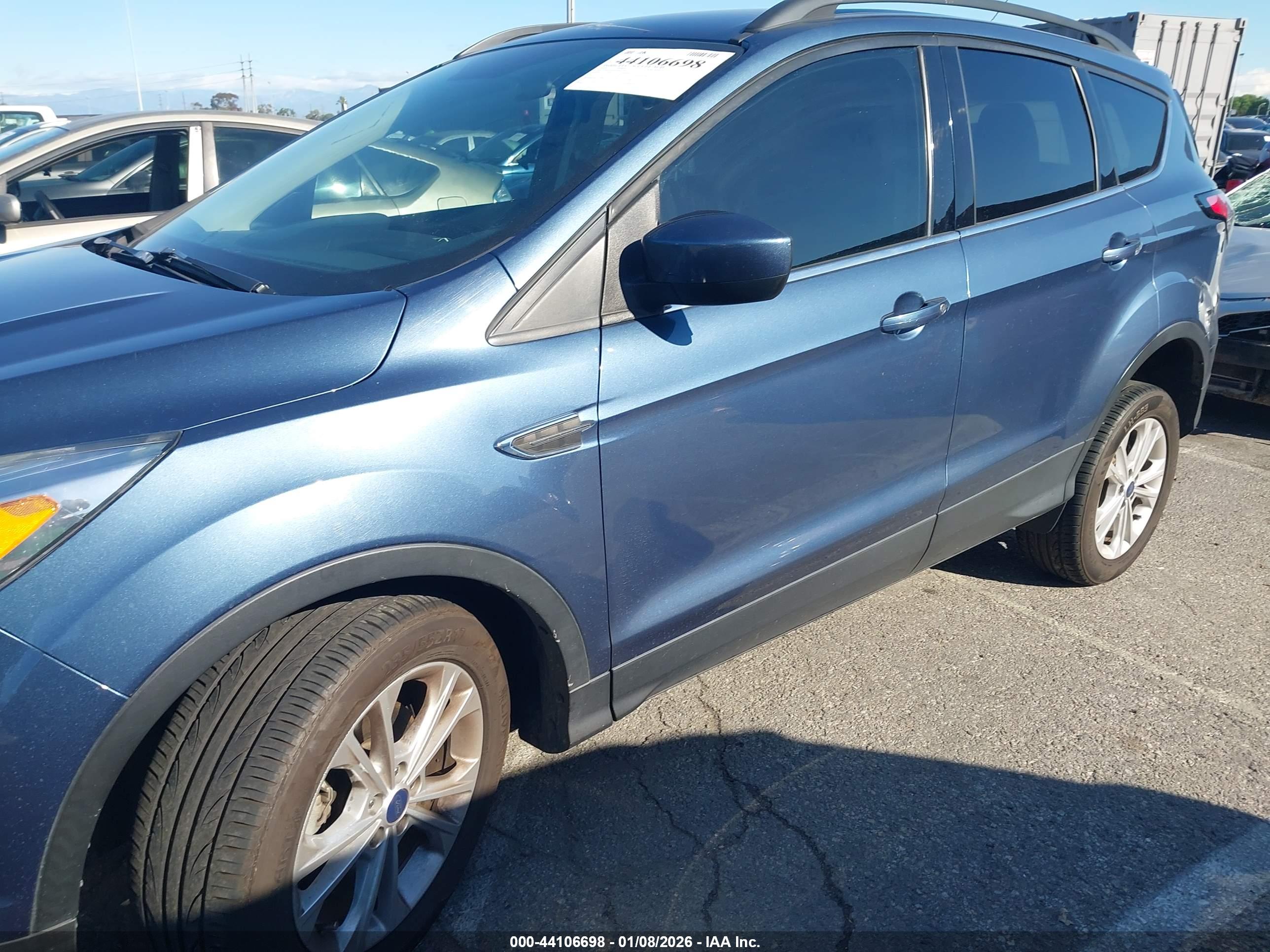 FORD ESCAPE image 6