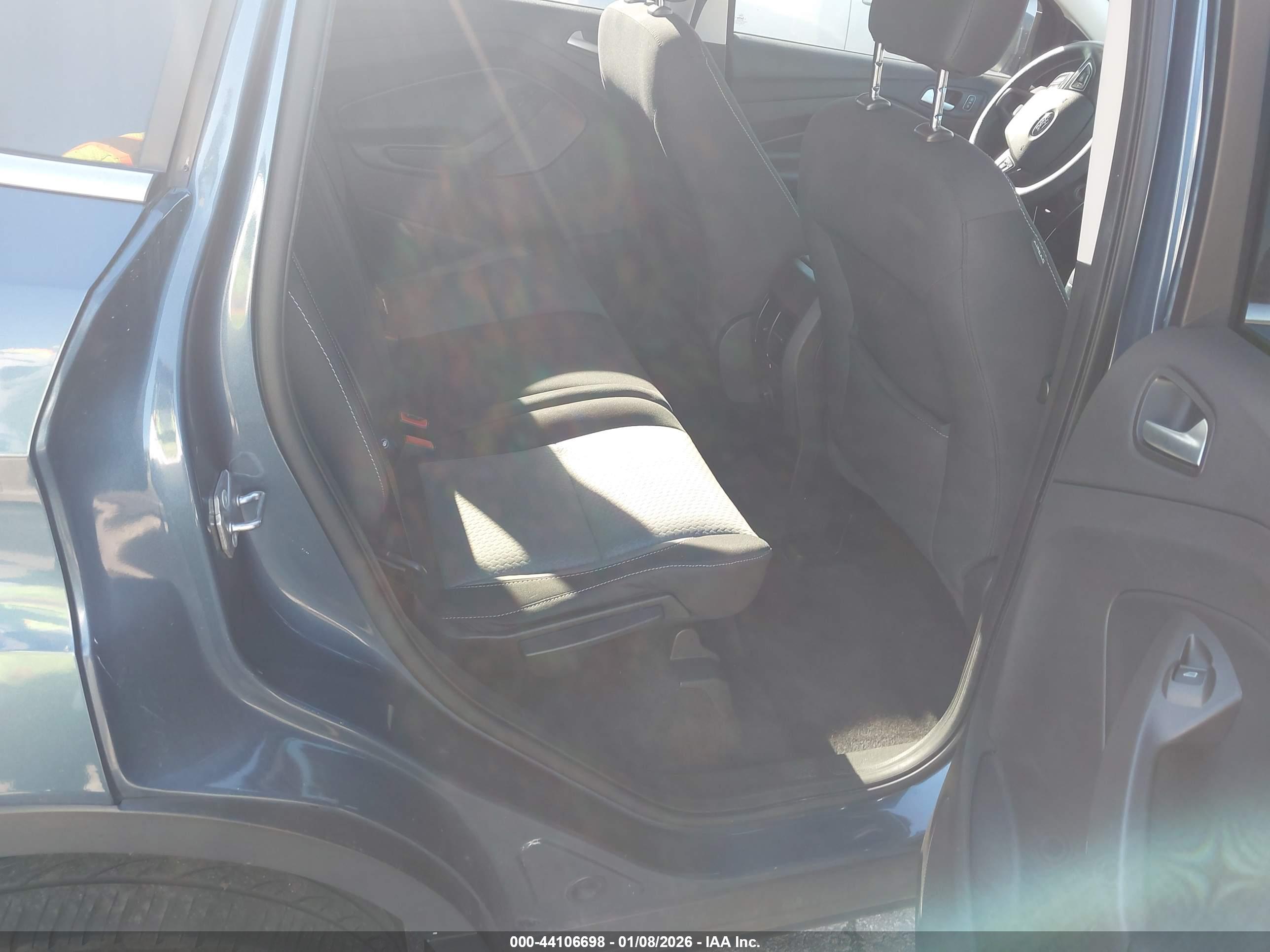 FORD ESCAPE image 8