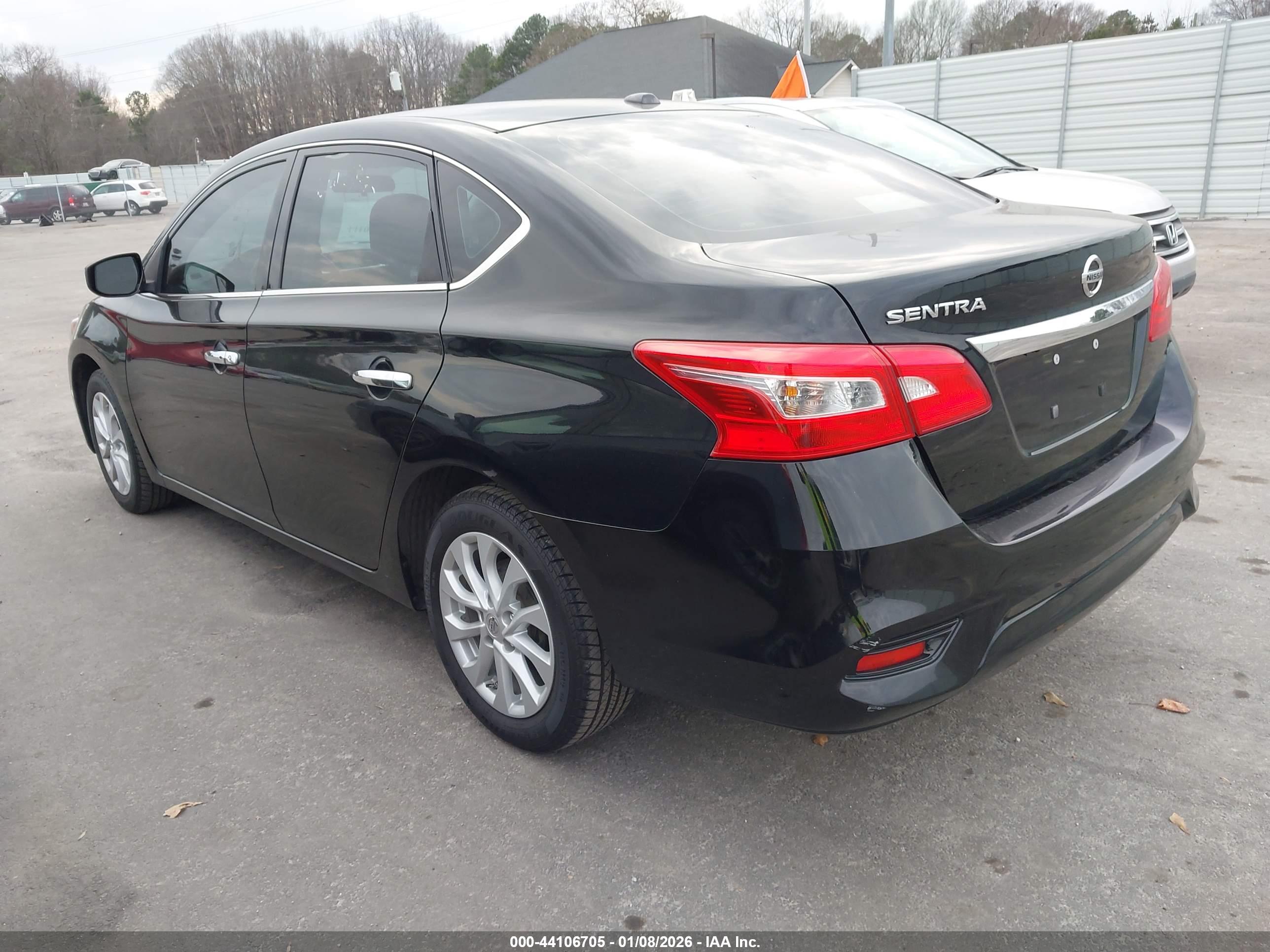 NISSAN SENTRA image 3