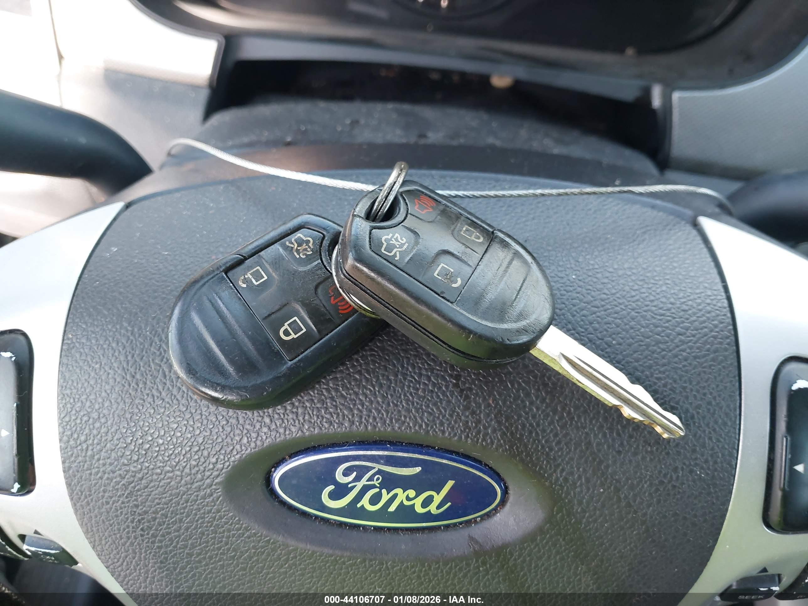 FORD EDGE image 11
