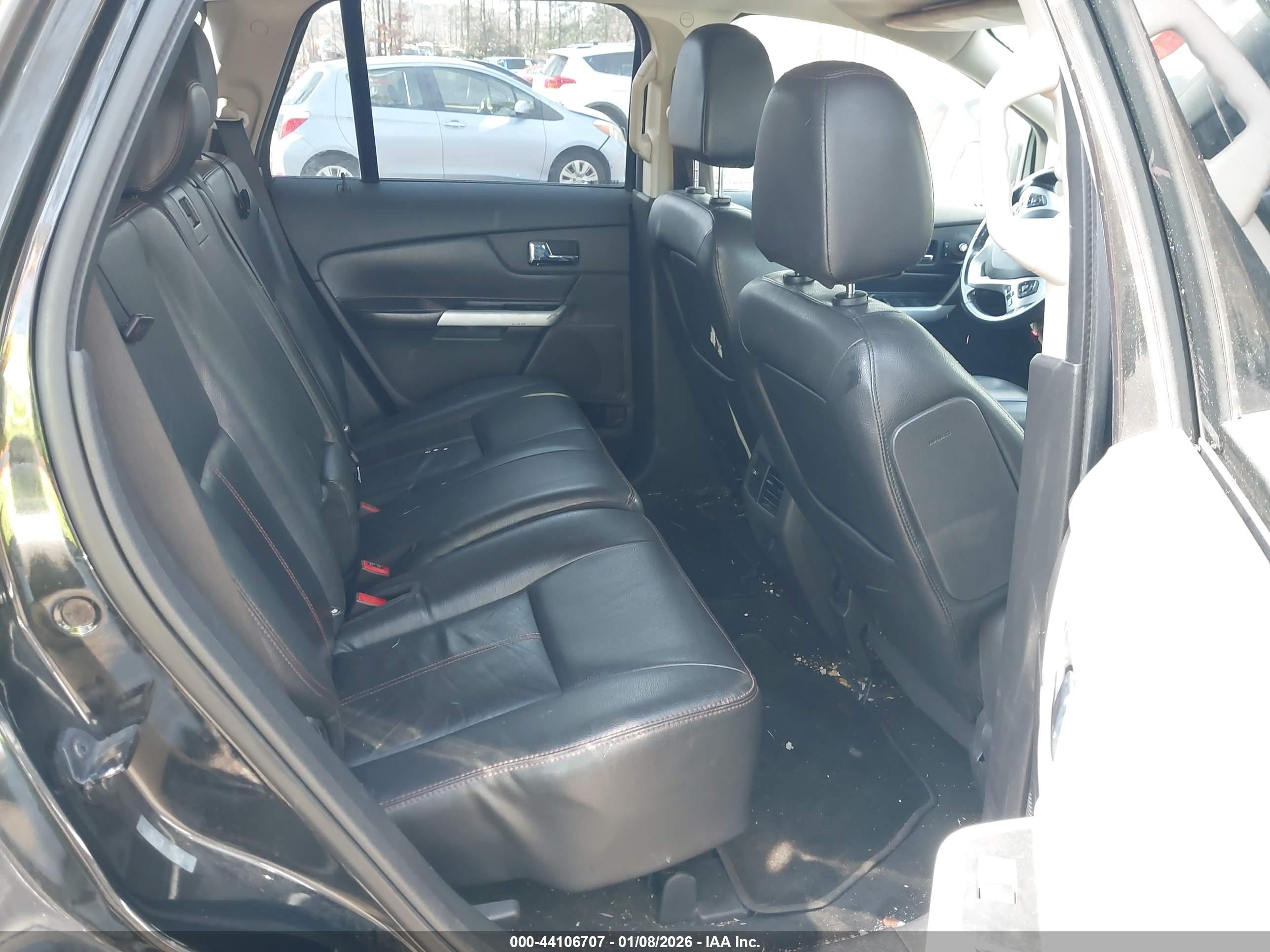 FORD EDGE image 8