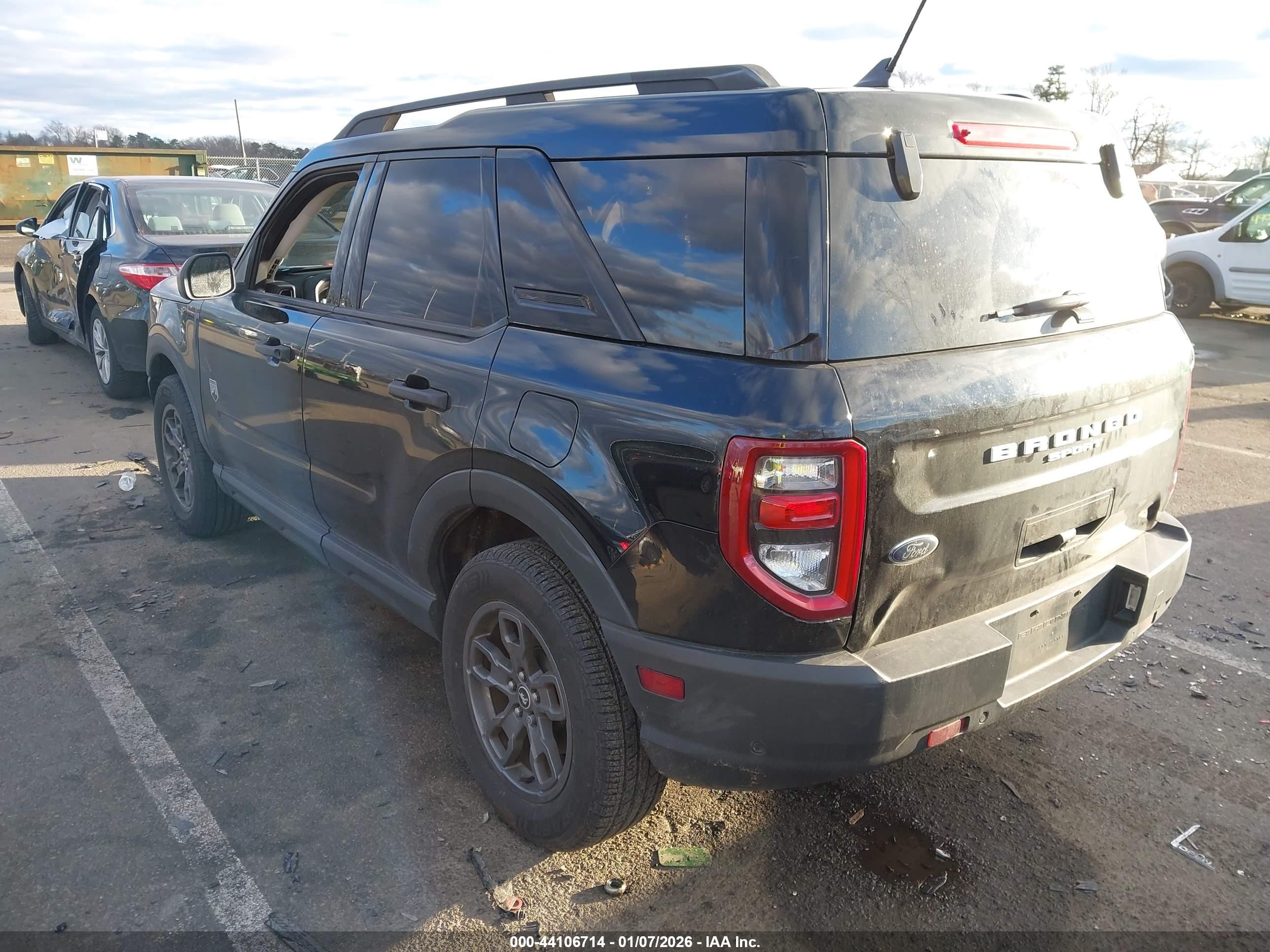 FORD BRONCO image 3