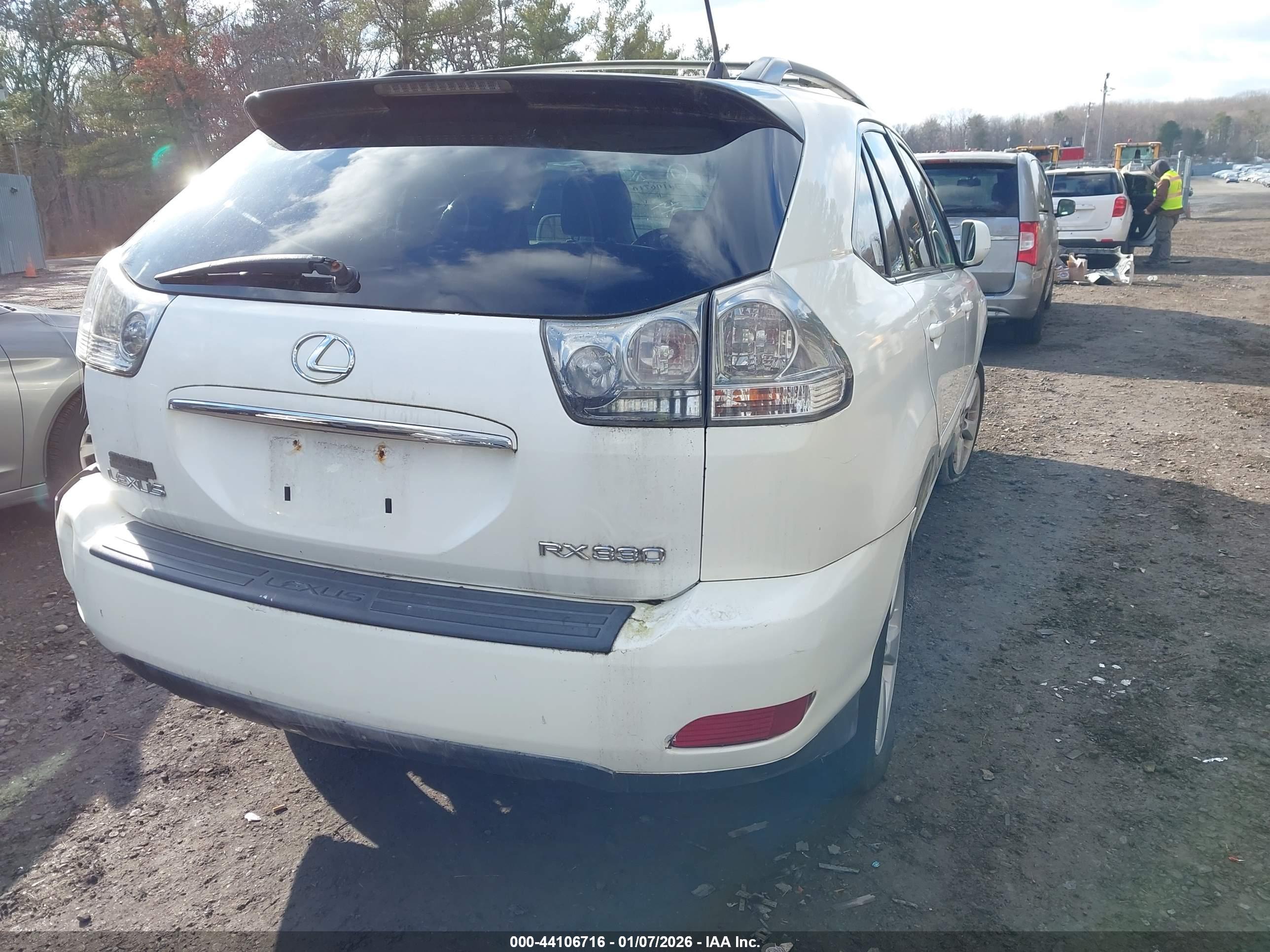 LEXUS RX image 4