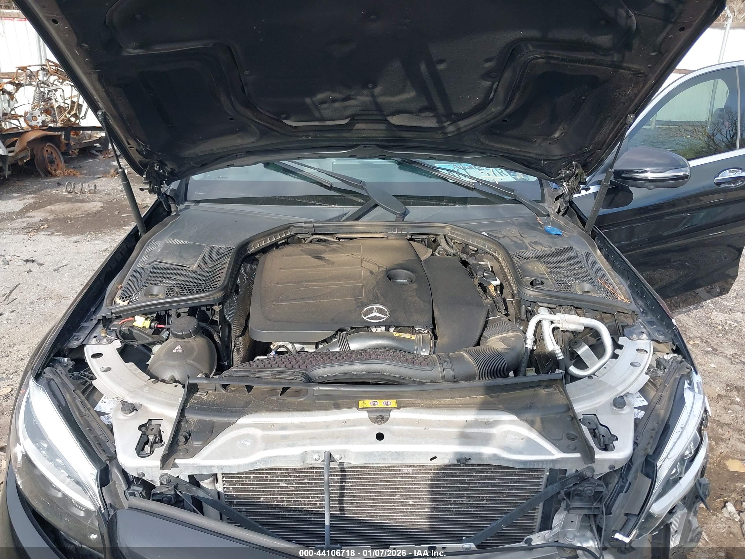 MERCEDES-BENZ C image 10