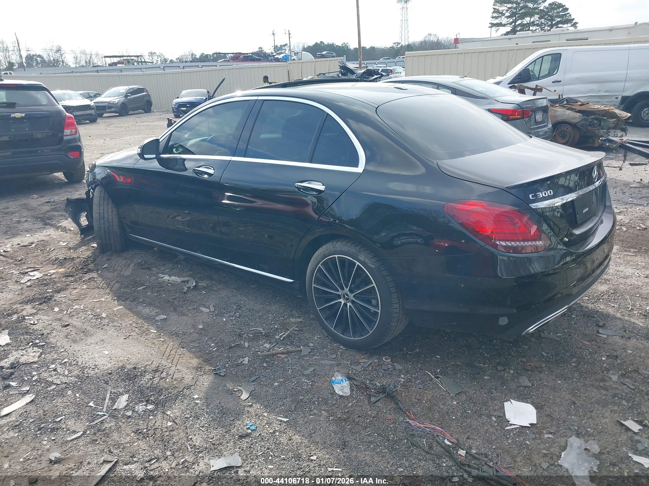 MERCEDES-BENZ C image 3
