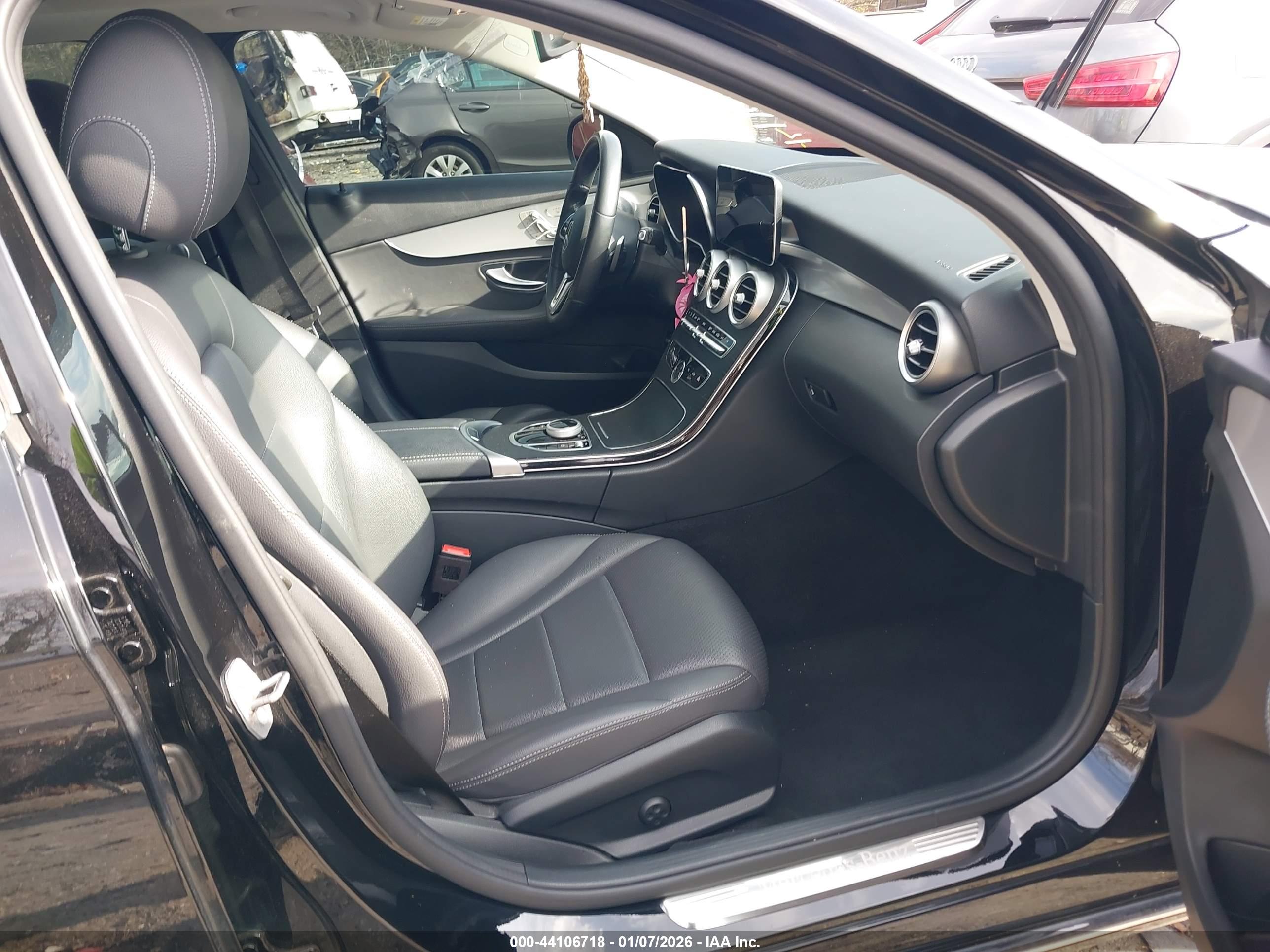 MERCEDES-BENZ C image 5