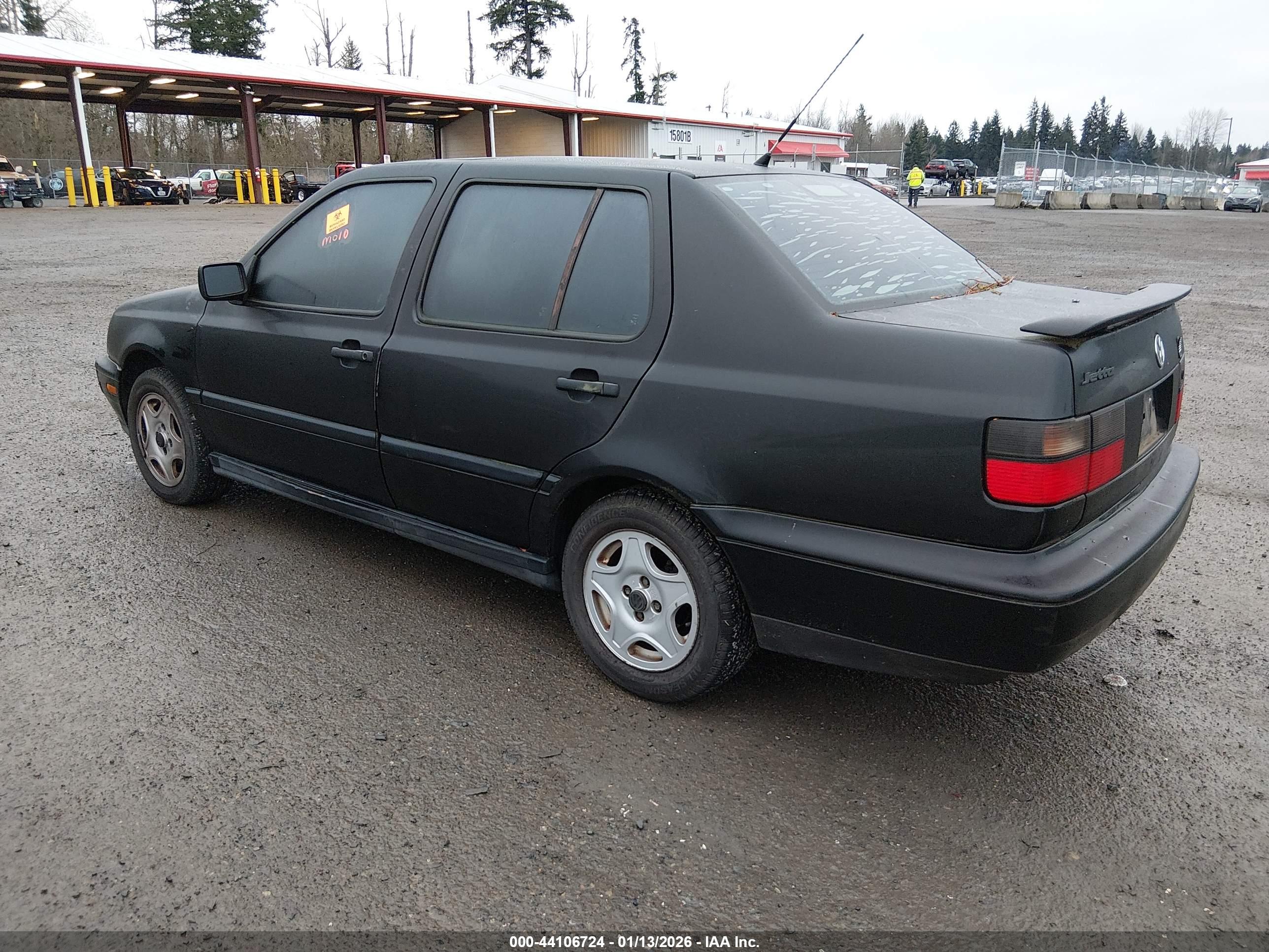 VOLKSWAGEN JETTA image 3
