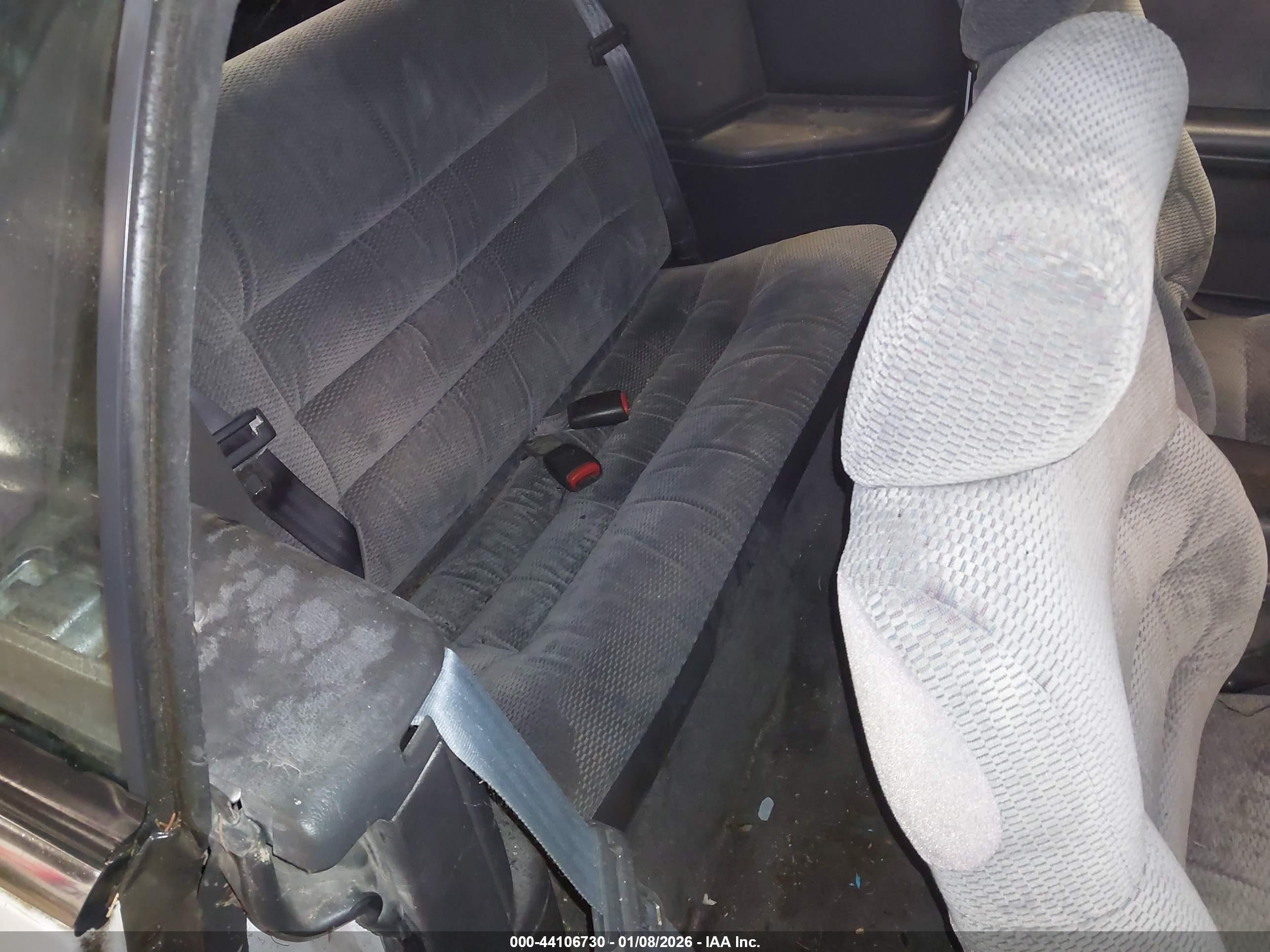 CHRYSLER LEBARON image 8