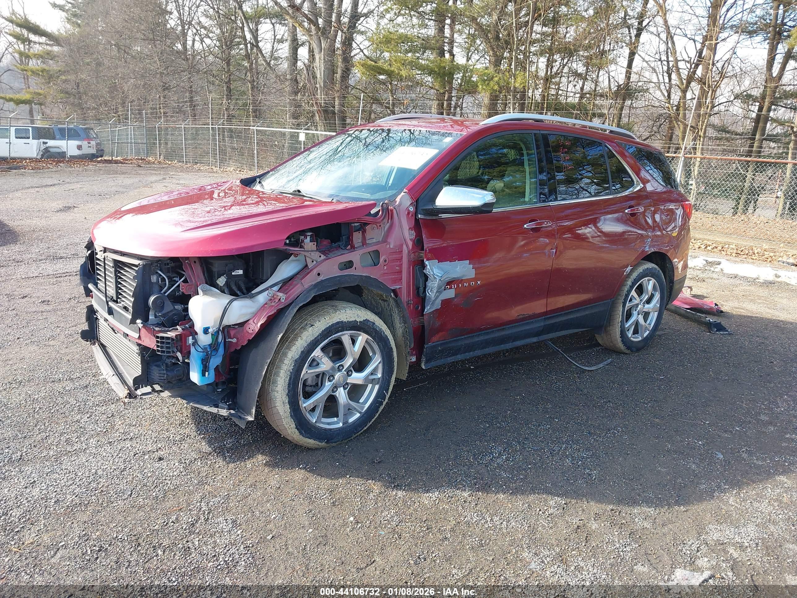 CHEVROLET EQUINOX image 2