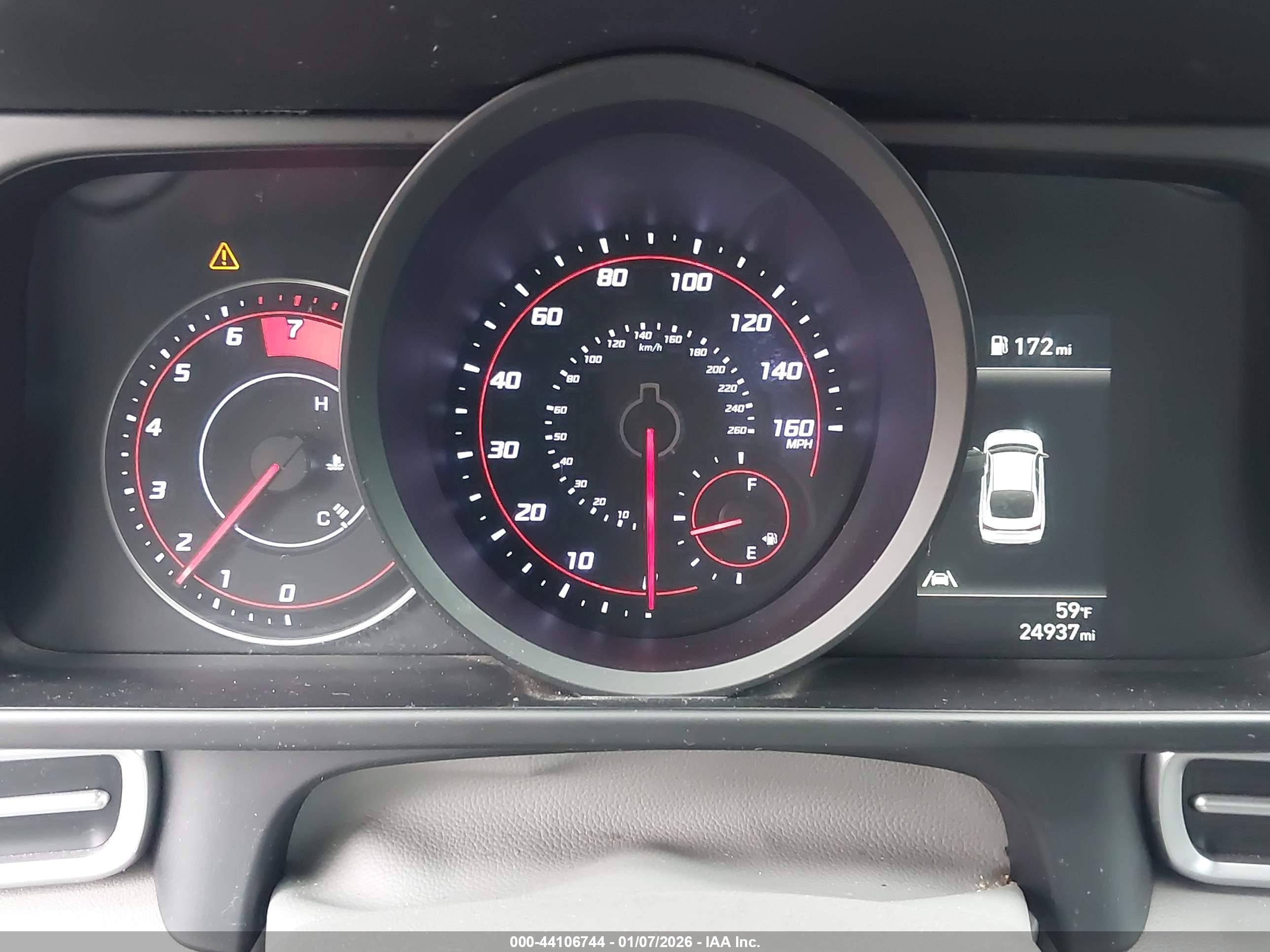 HYUNDAI ELANTRA image 7