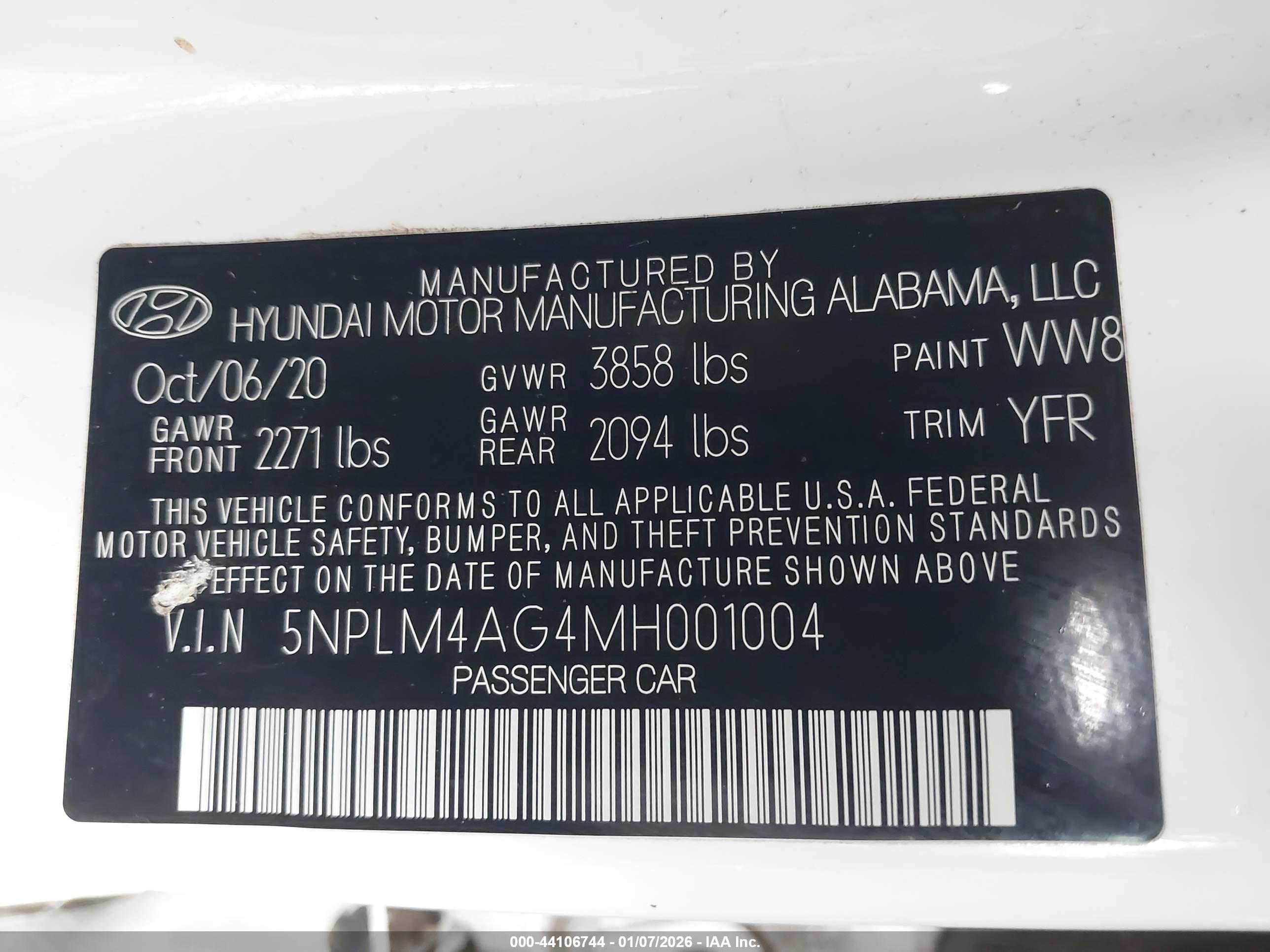HYUNDAI ELANTRA image 9