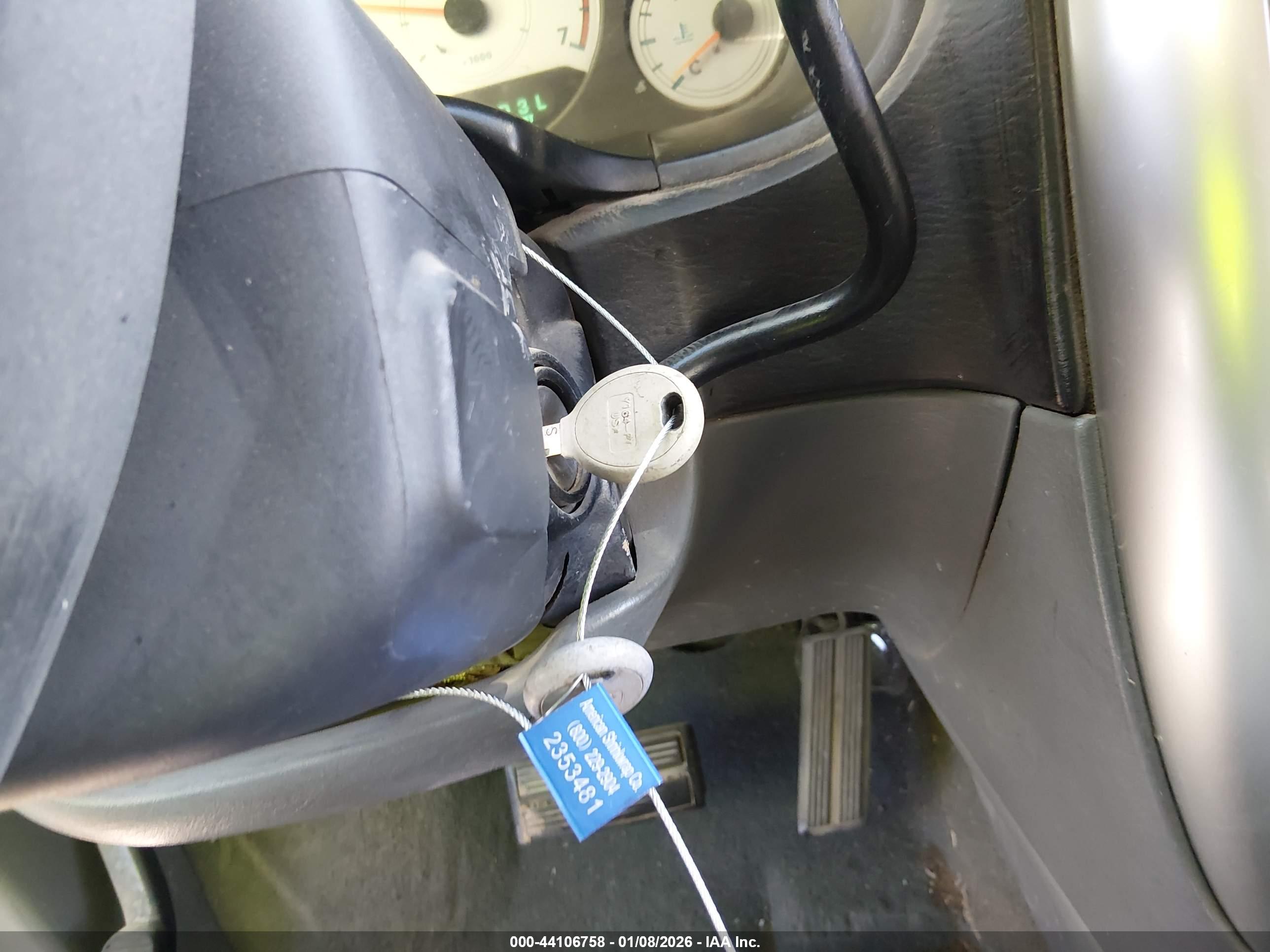 CHRYSLER TOWN image 11