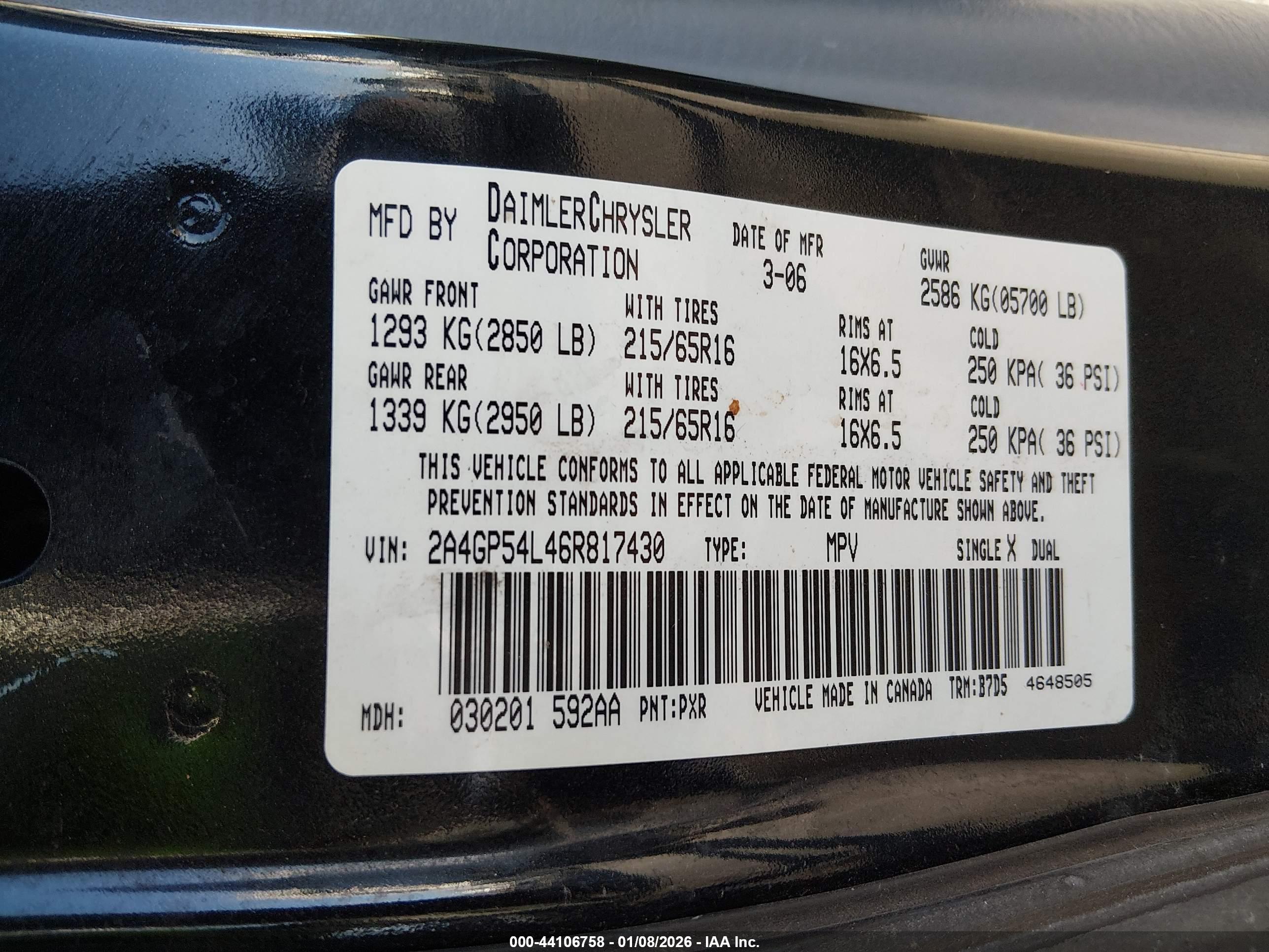 CHRYSLER TOWN image 9