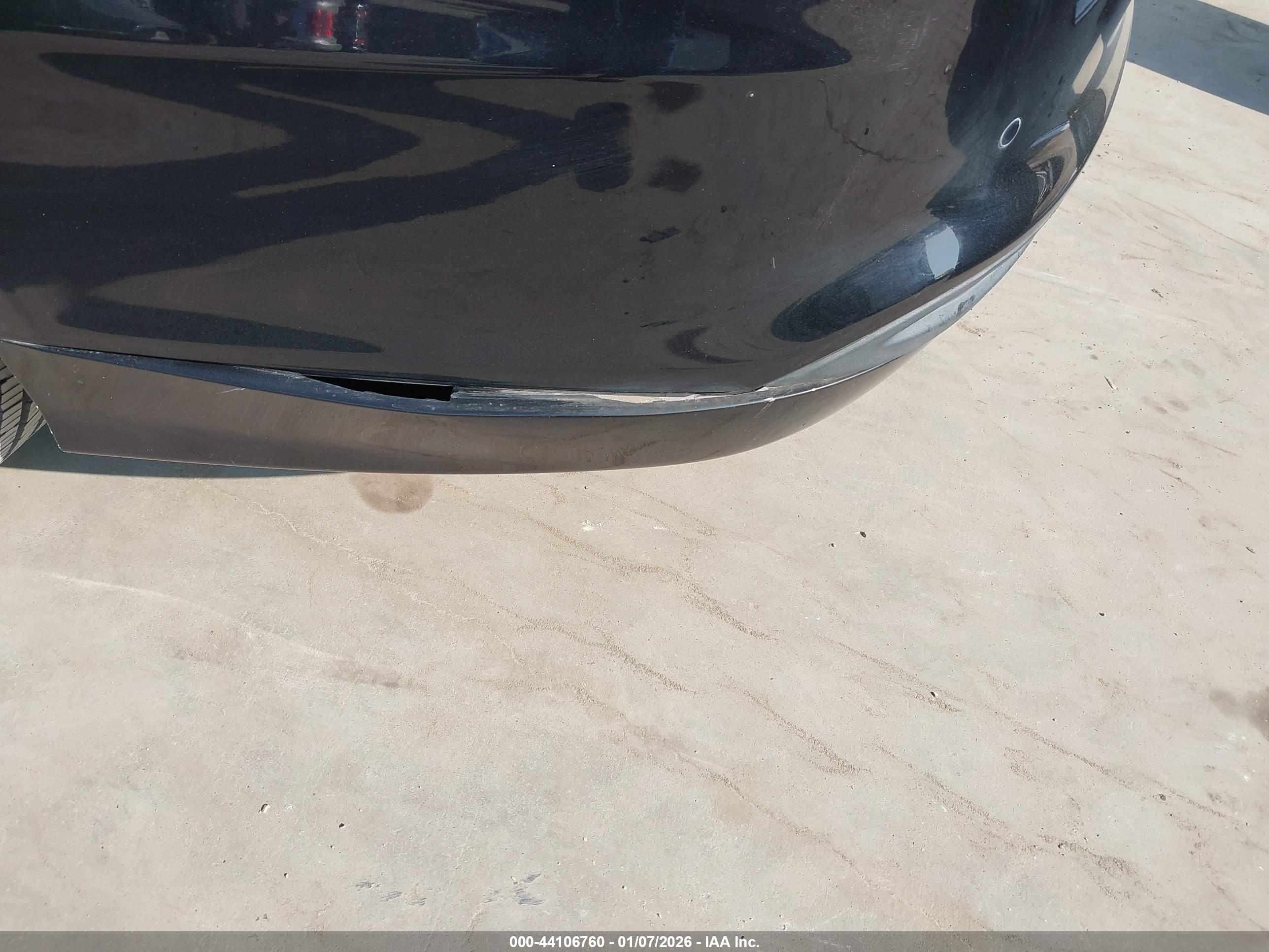 FORD FUSION image 6