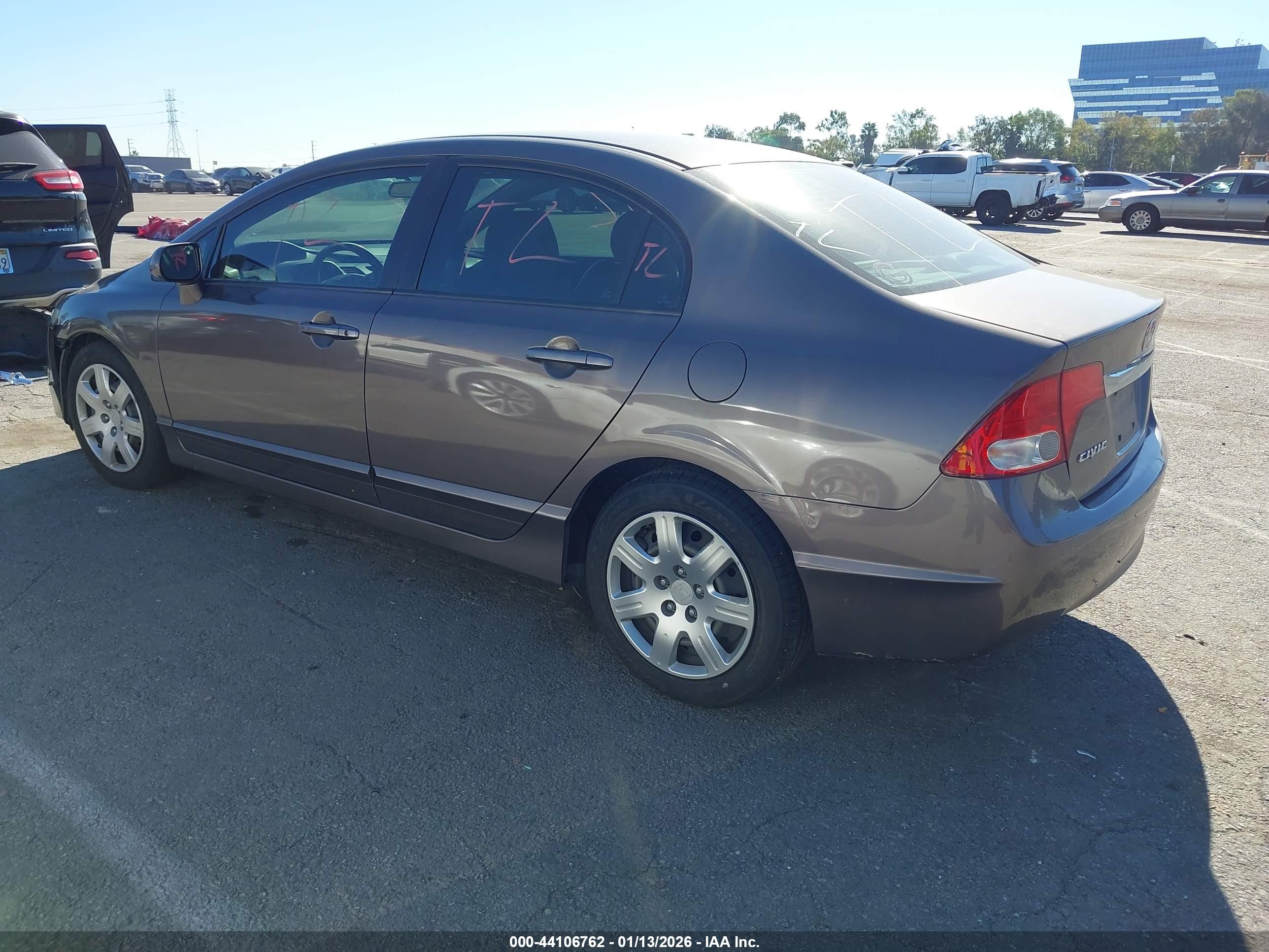 HONDA CIVIC image 3