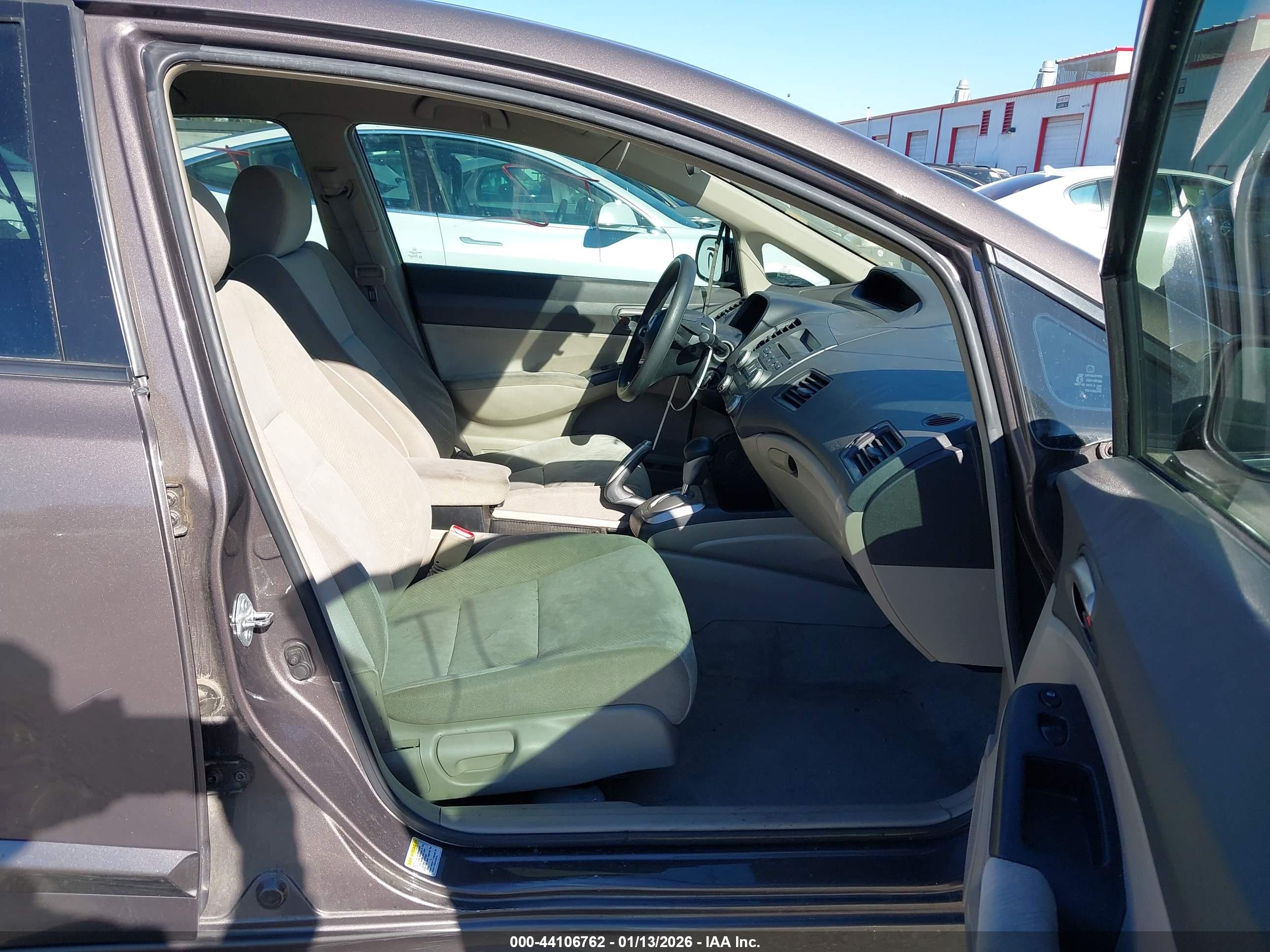 HONDA CIVIC image 5
