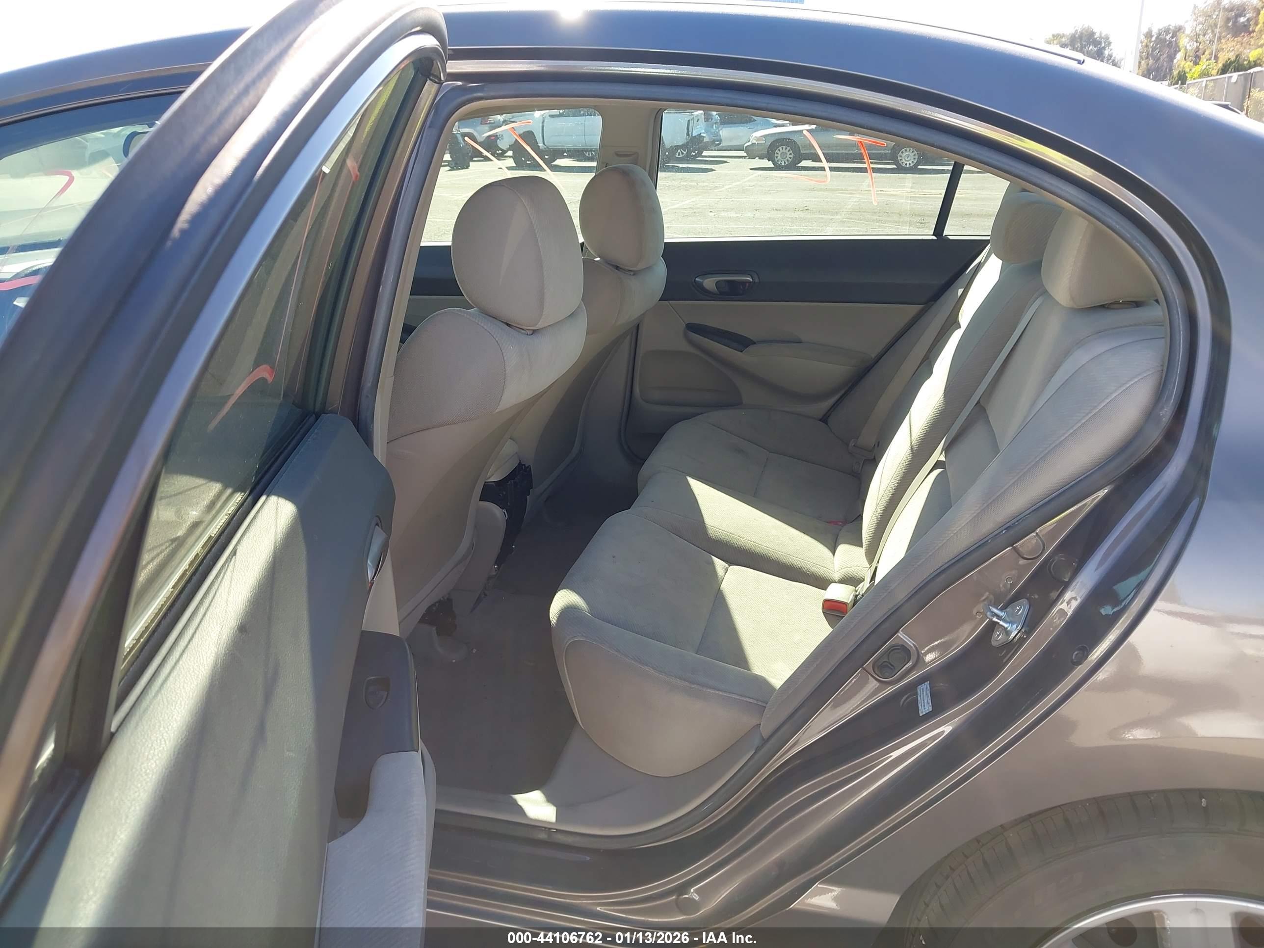 HONDA CIVIC image 8