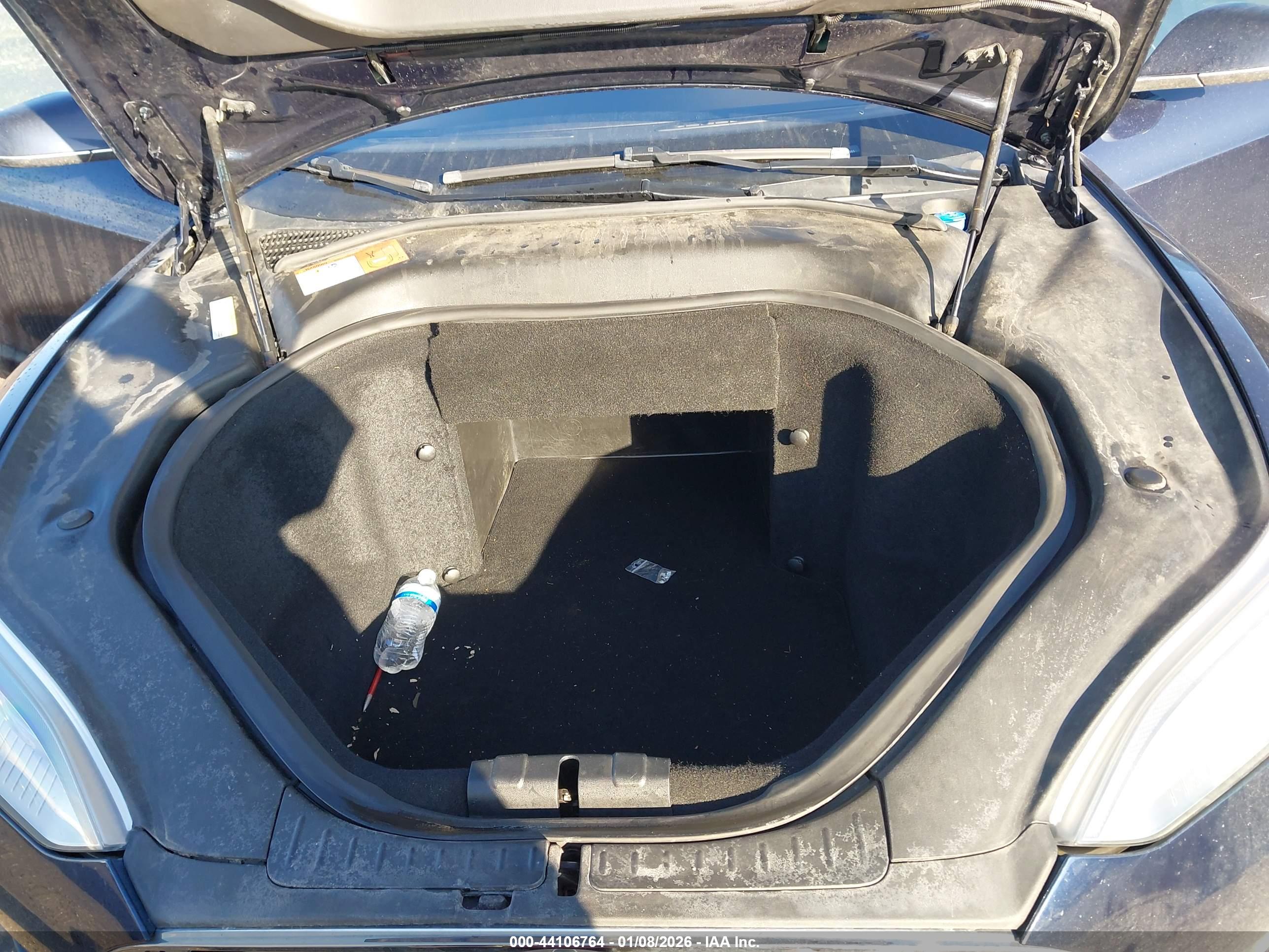 TESLA MODEL image 10