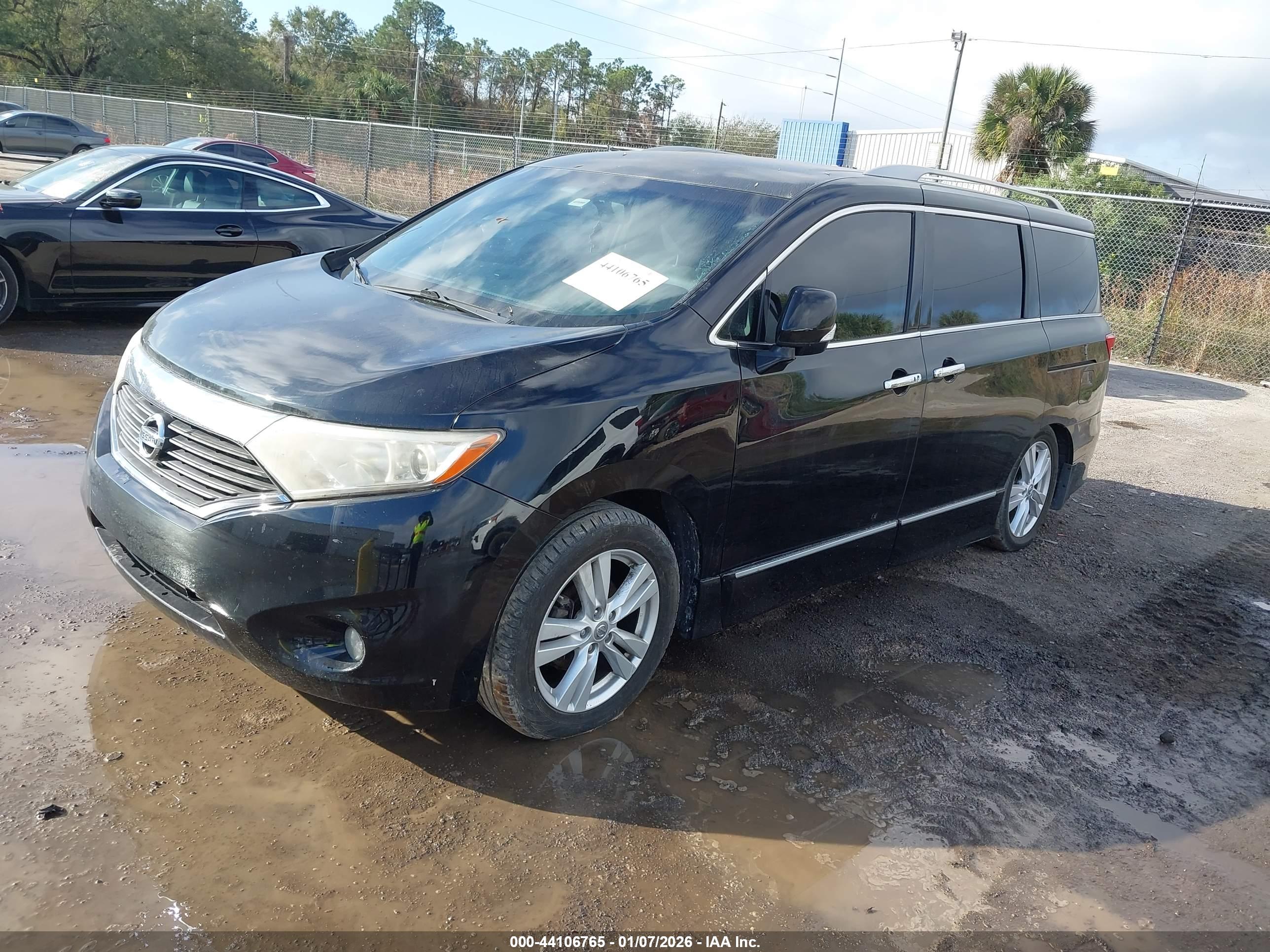 NISSAN QUEST image 2