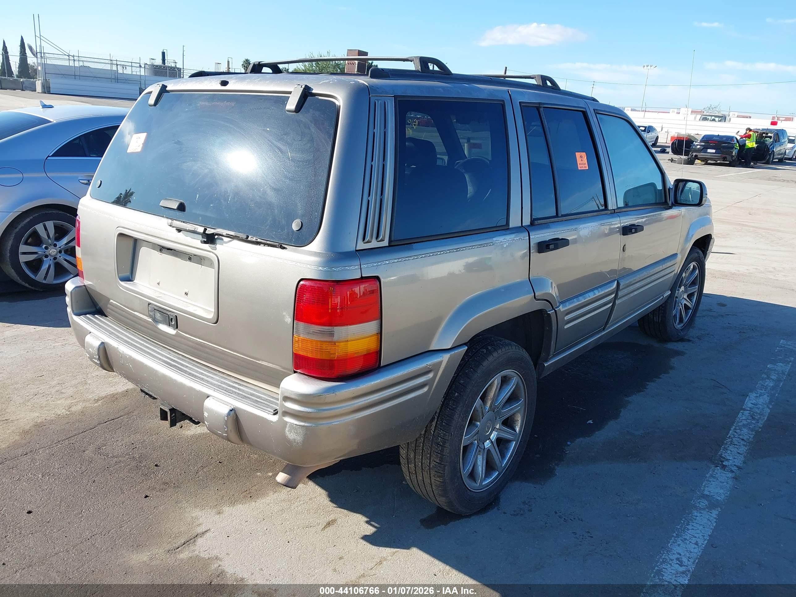 JEEP GRAND image 4