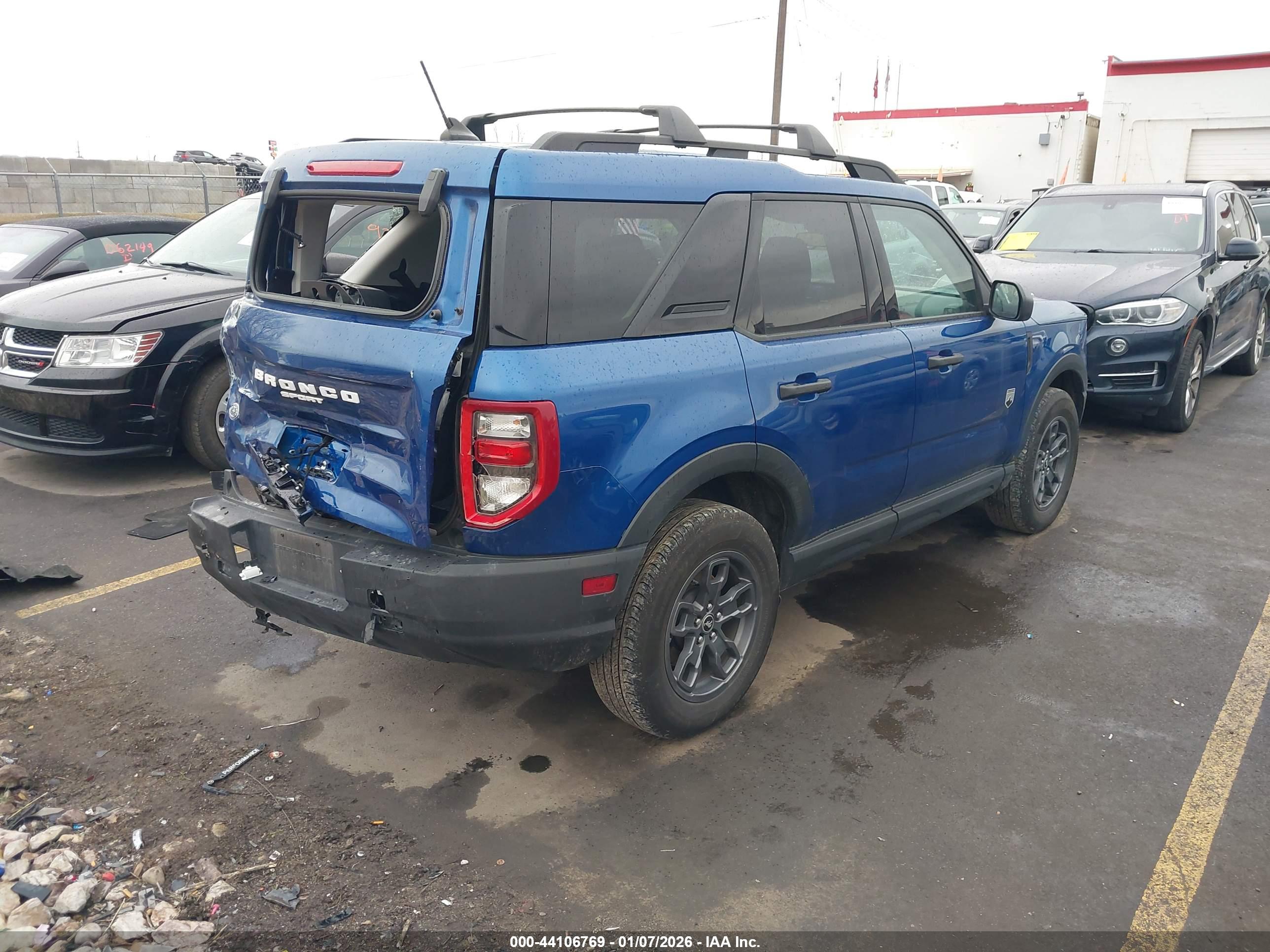 FORD BRONCO image 4