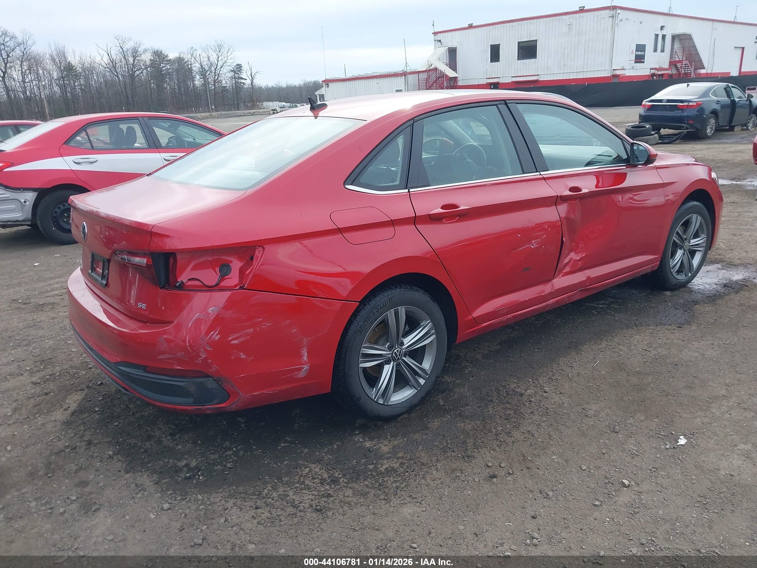 VOLKSWAGEN JETTA image 4