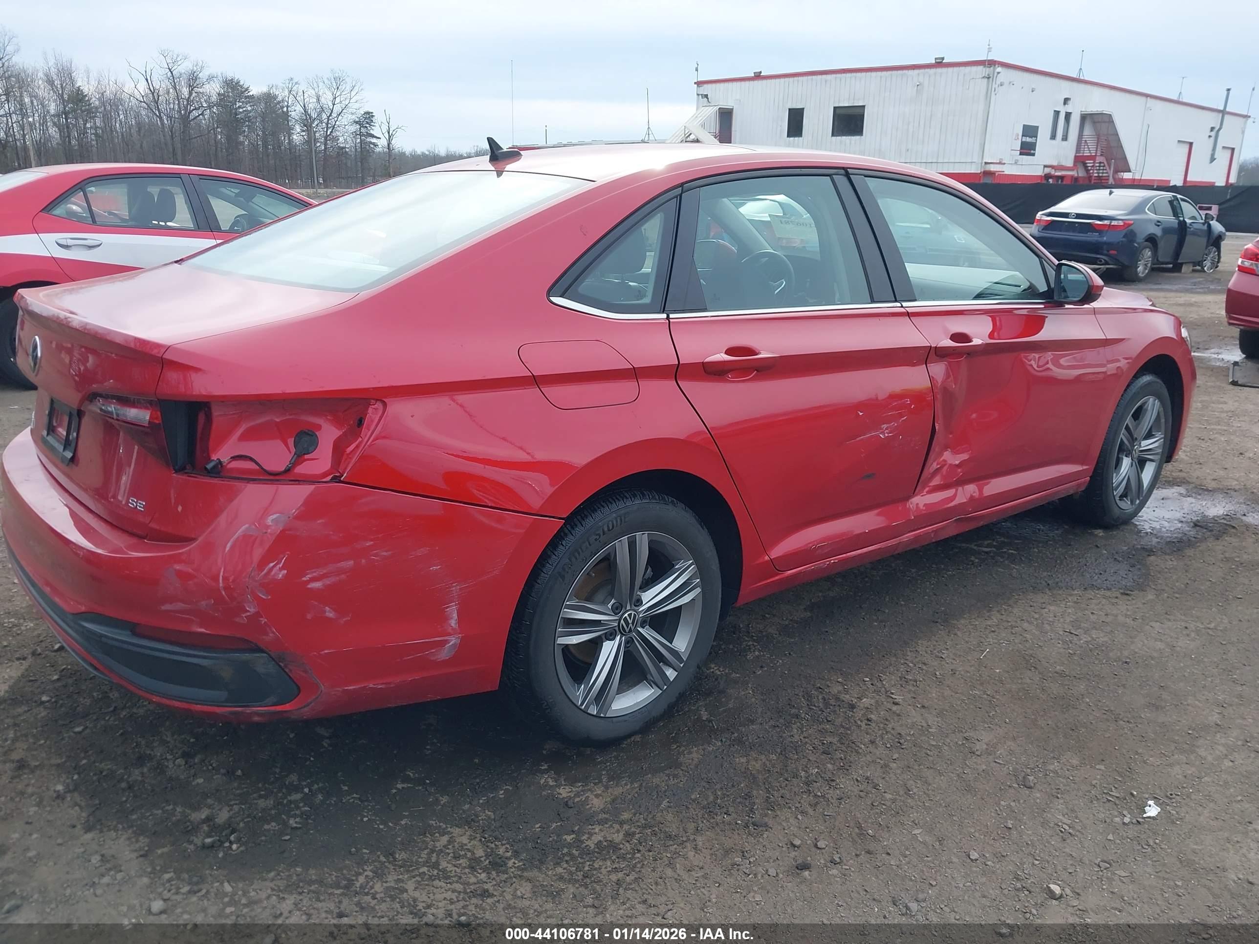VOLKSWAGEN JETTA image 6