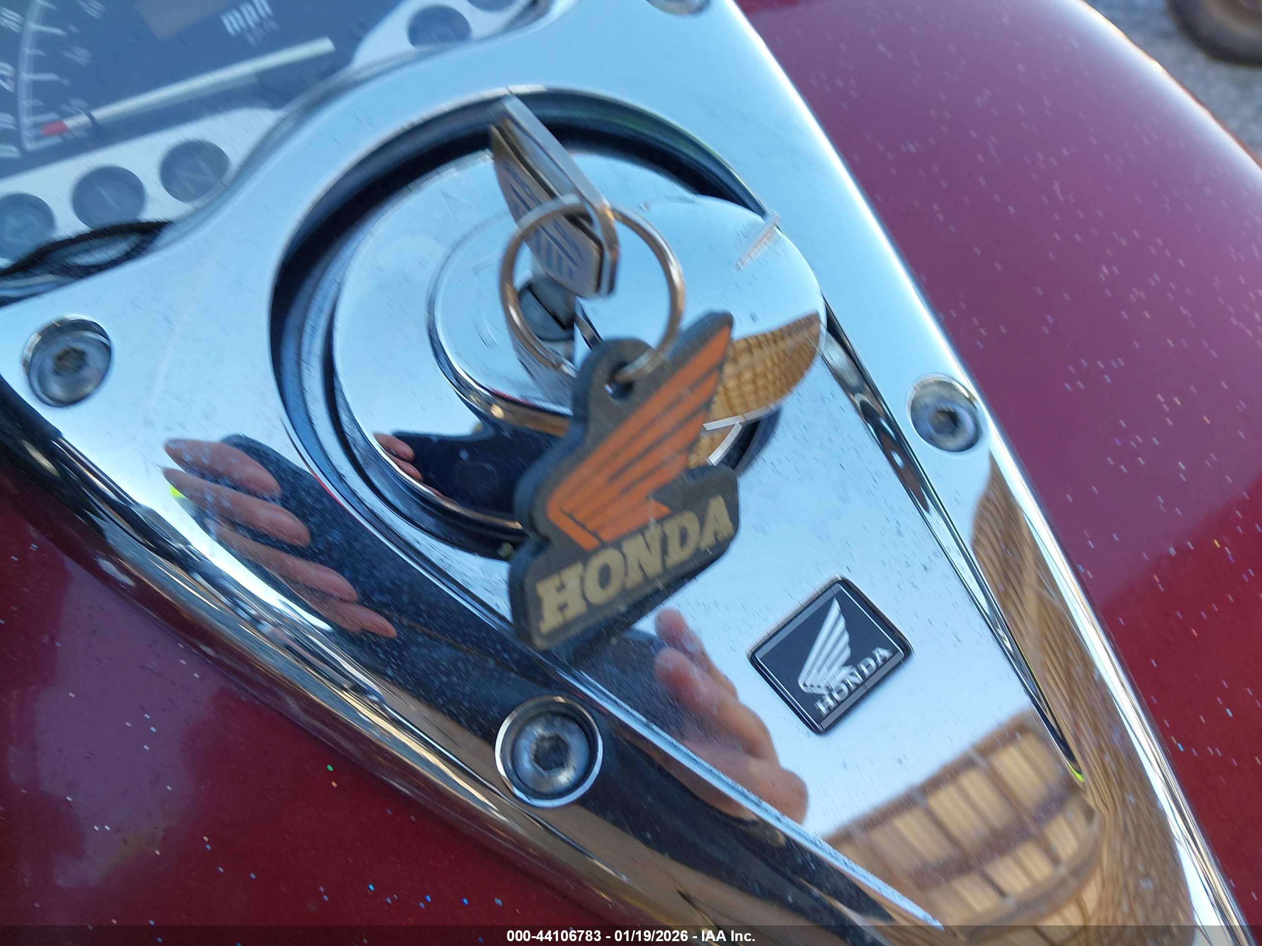 HONDA VTX1300 image 11
