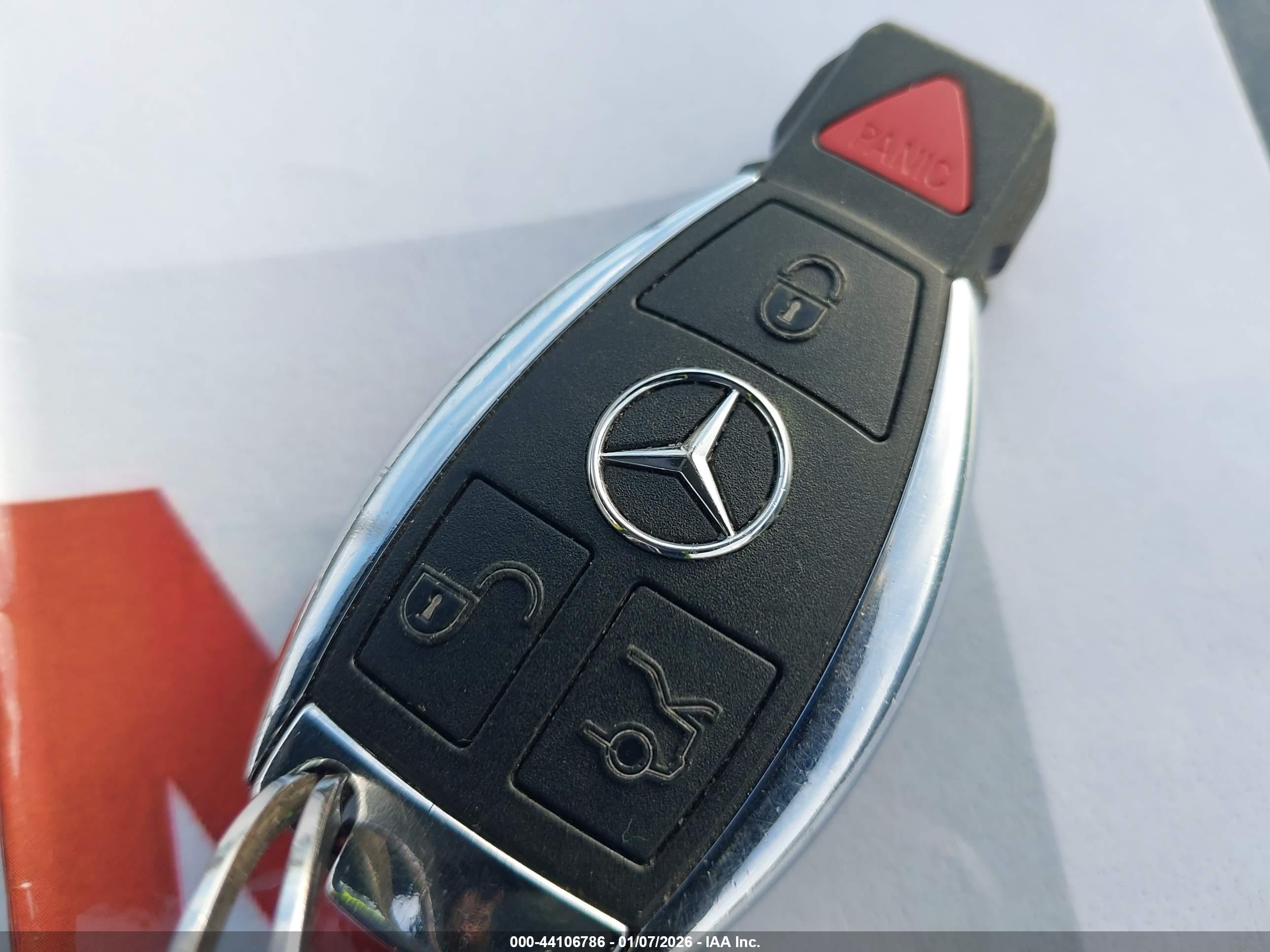 MERCEDES-BENZ C image 11